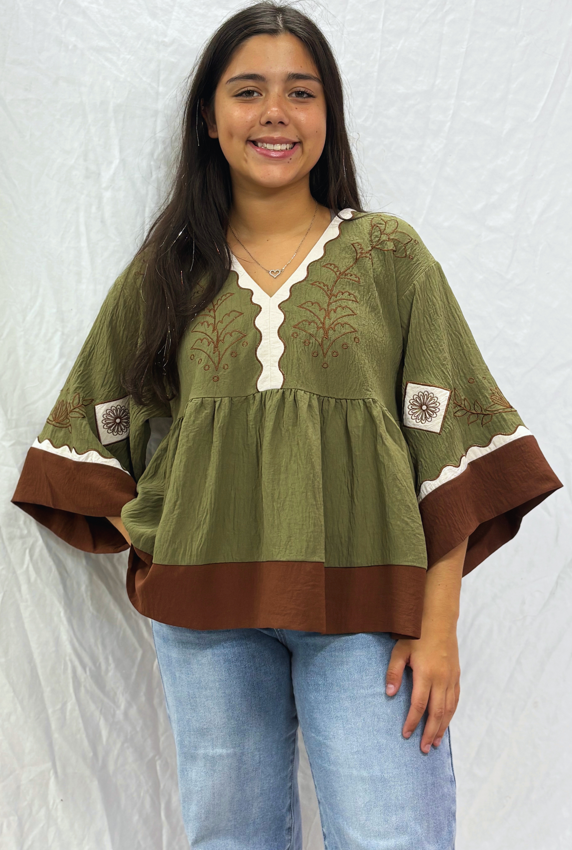 OLIVE MILLIE TOP
