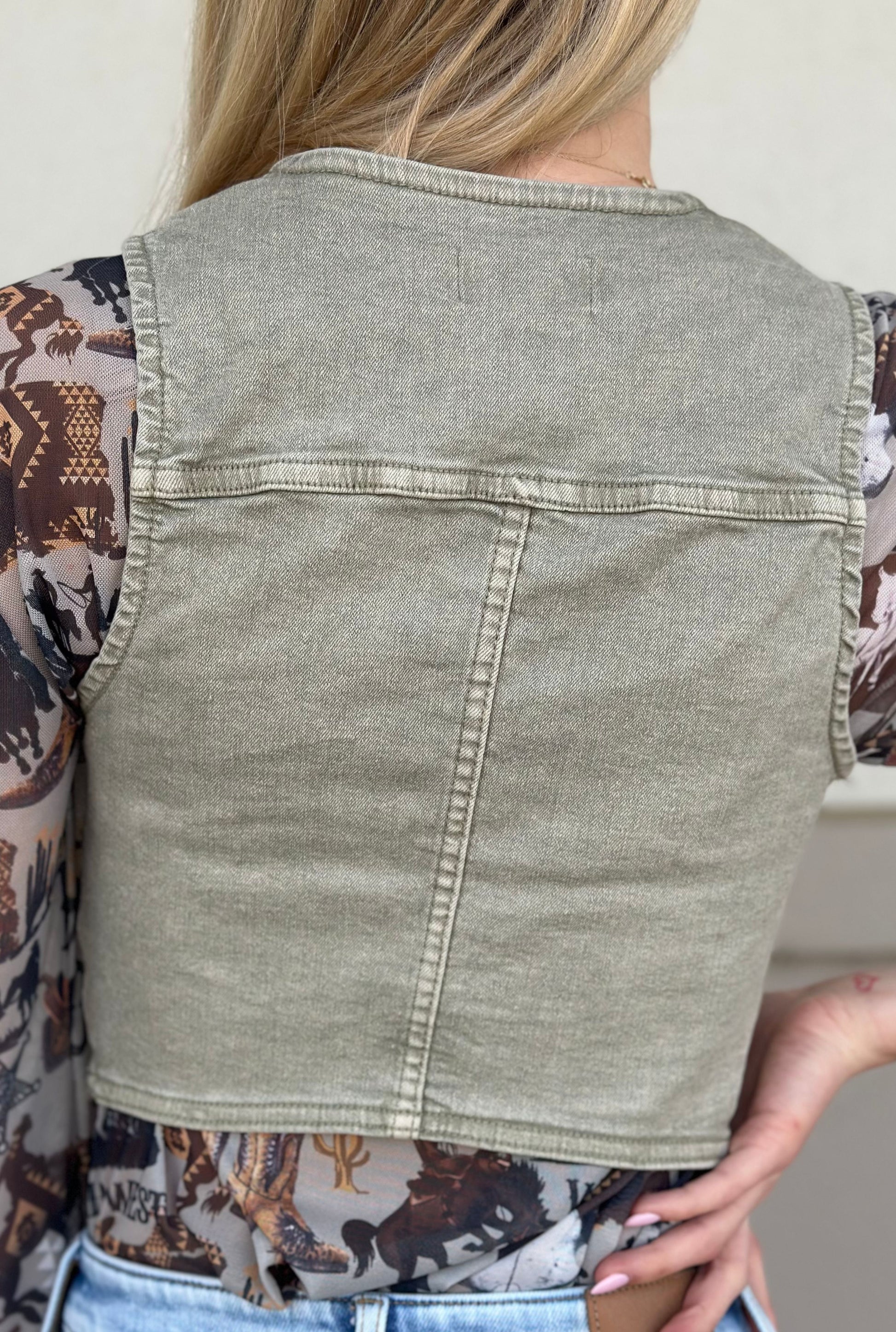 OLIVE SLEEVELESS DENIM VEST