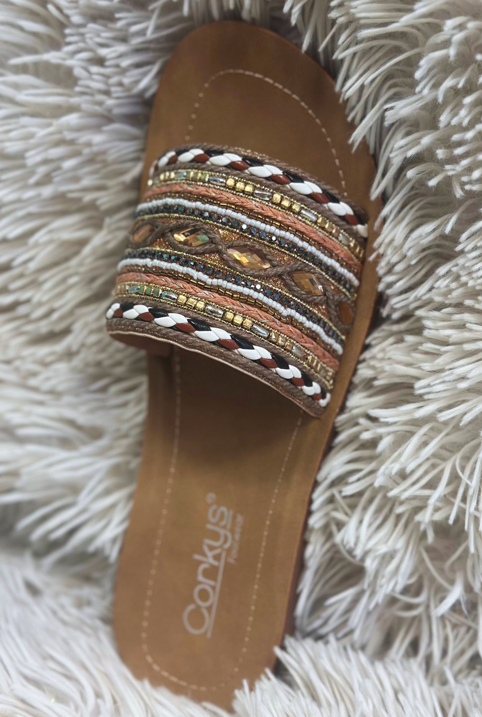 BRONZE VACATION MODE SANDALS