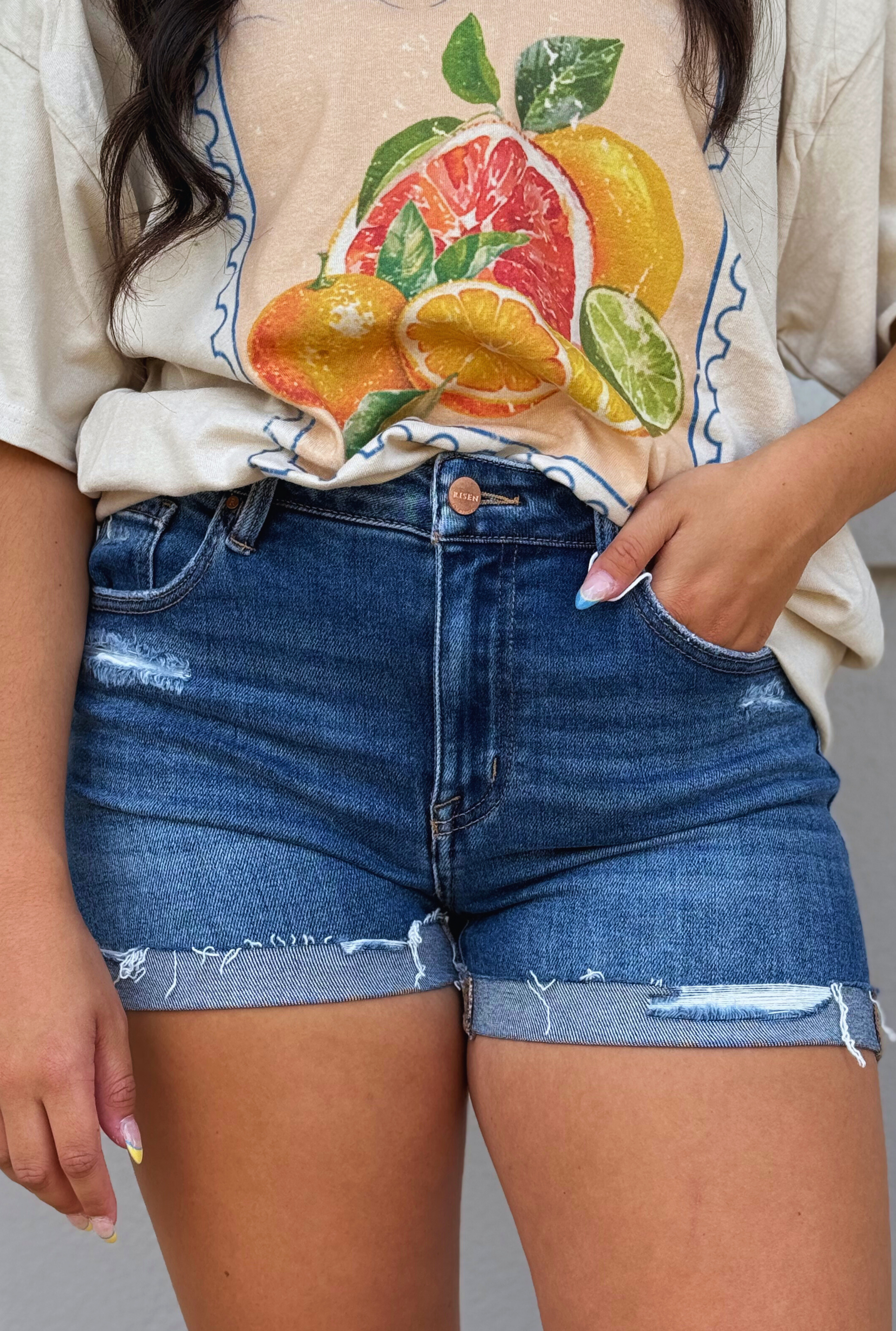 MID RISE CUFFED SHORTS