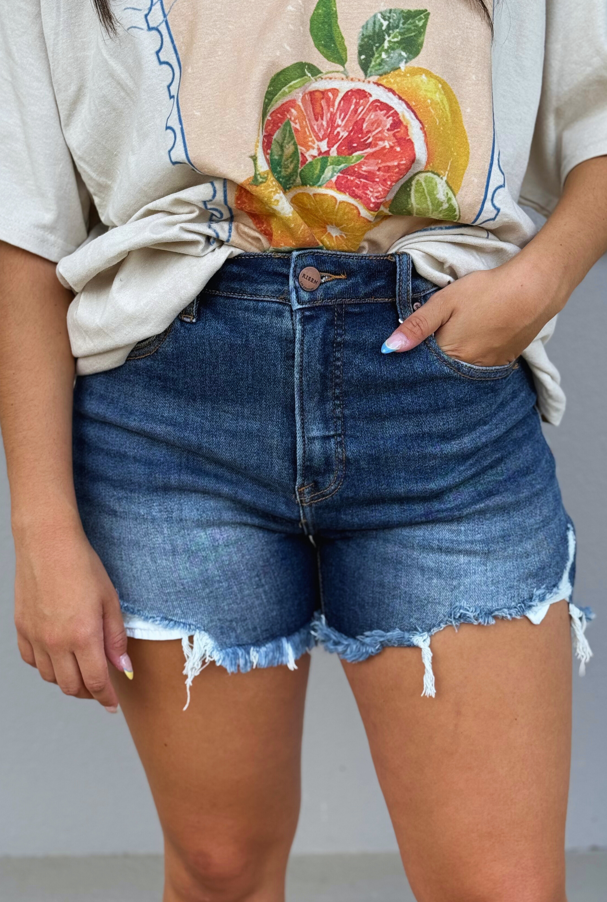HIGH RISE SIDE STEP HEM SHORTS