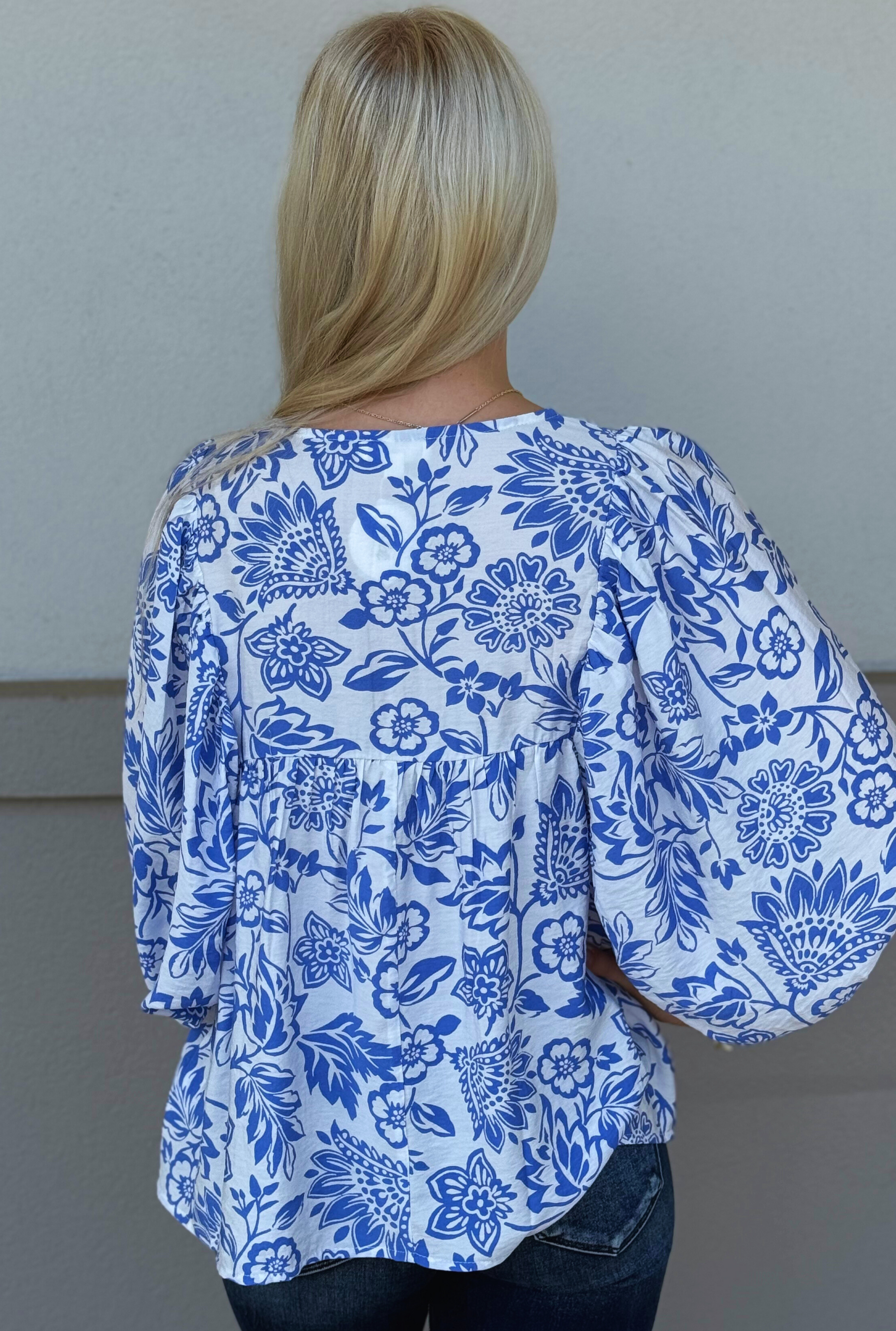 BLUE WAVE TOP
