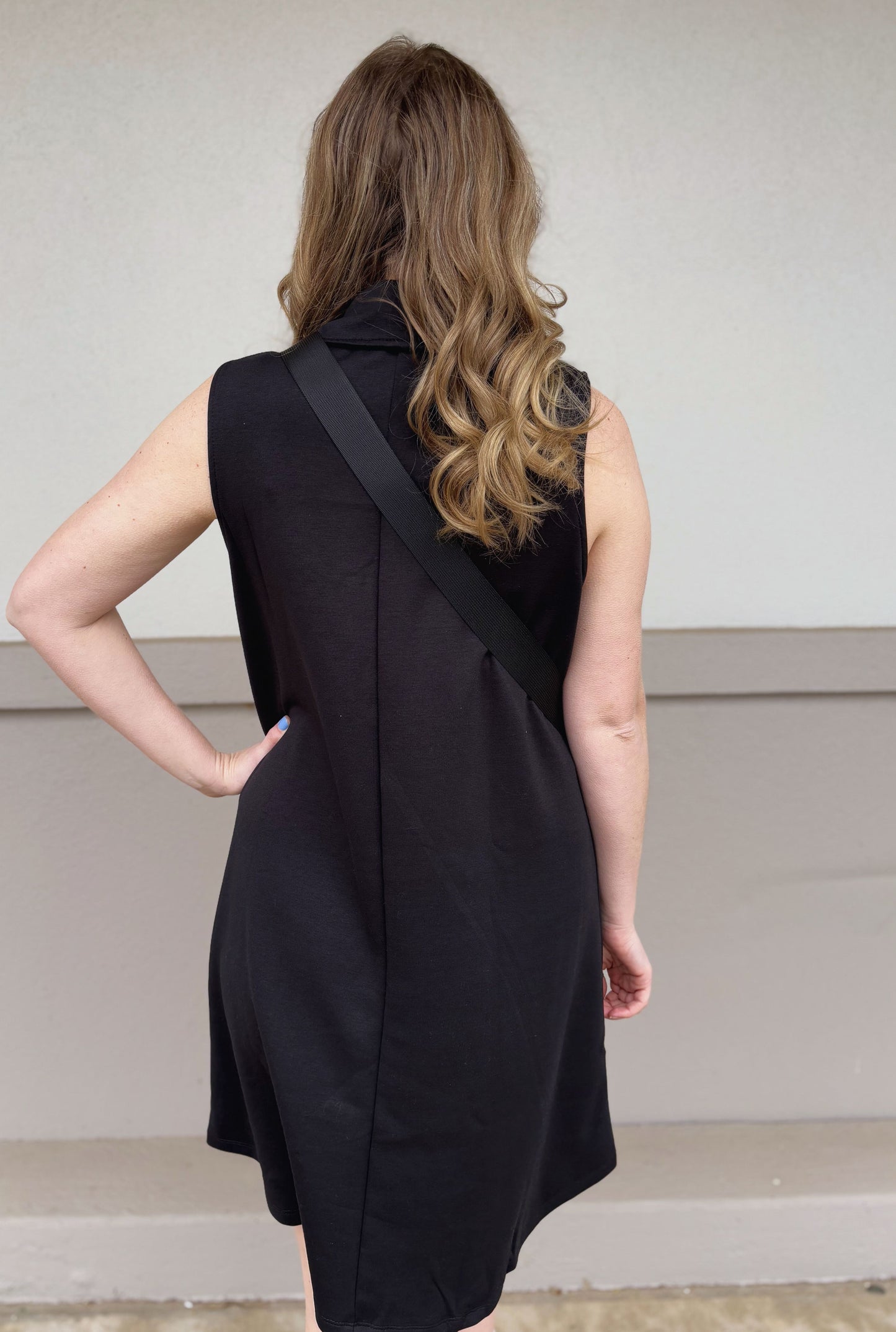 BLACK CRUISE DRESS
