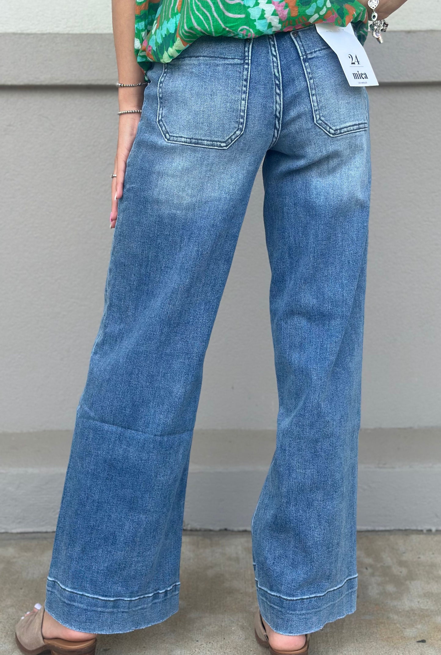 SUPER HIGH WIDE LEG JEANS
