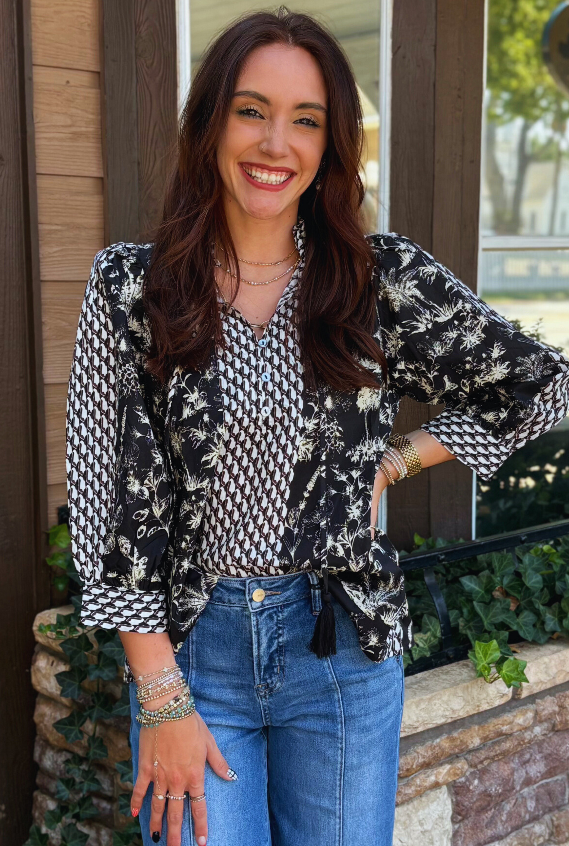 BLACK TASSEL TOP