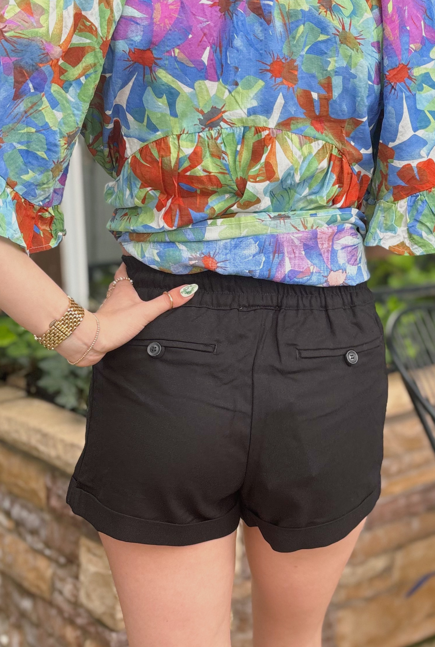 BLACK LINEN SHORTS