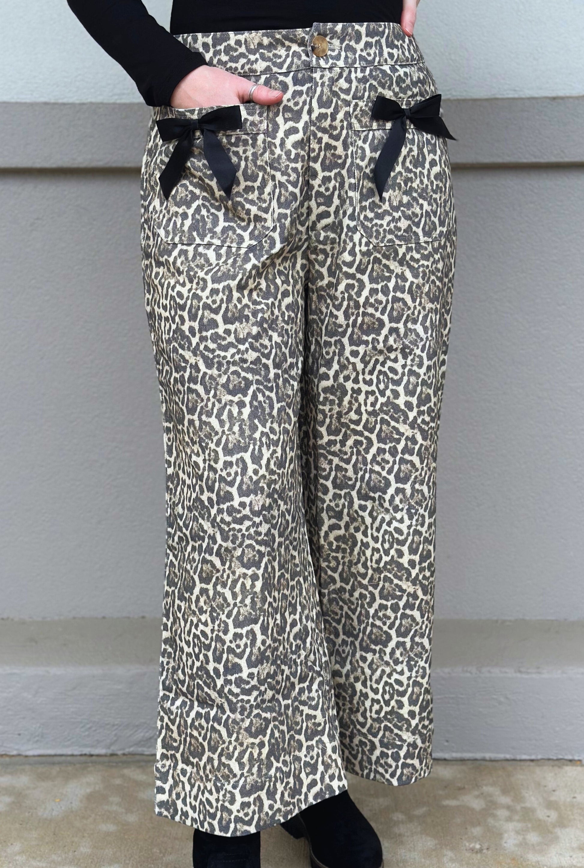 BOW LEOPARD PANTS