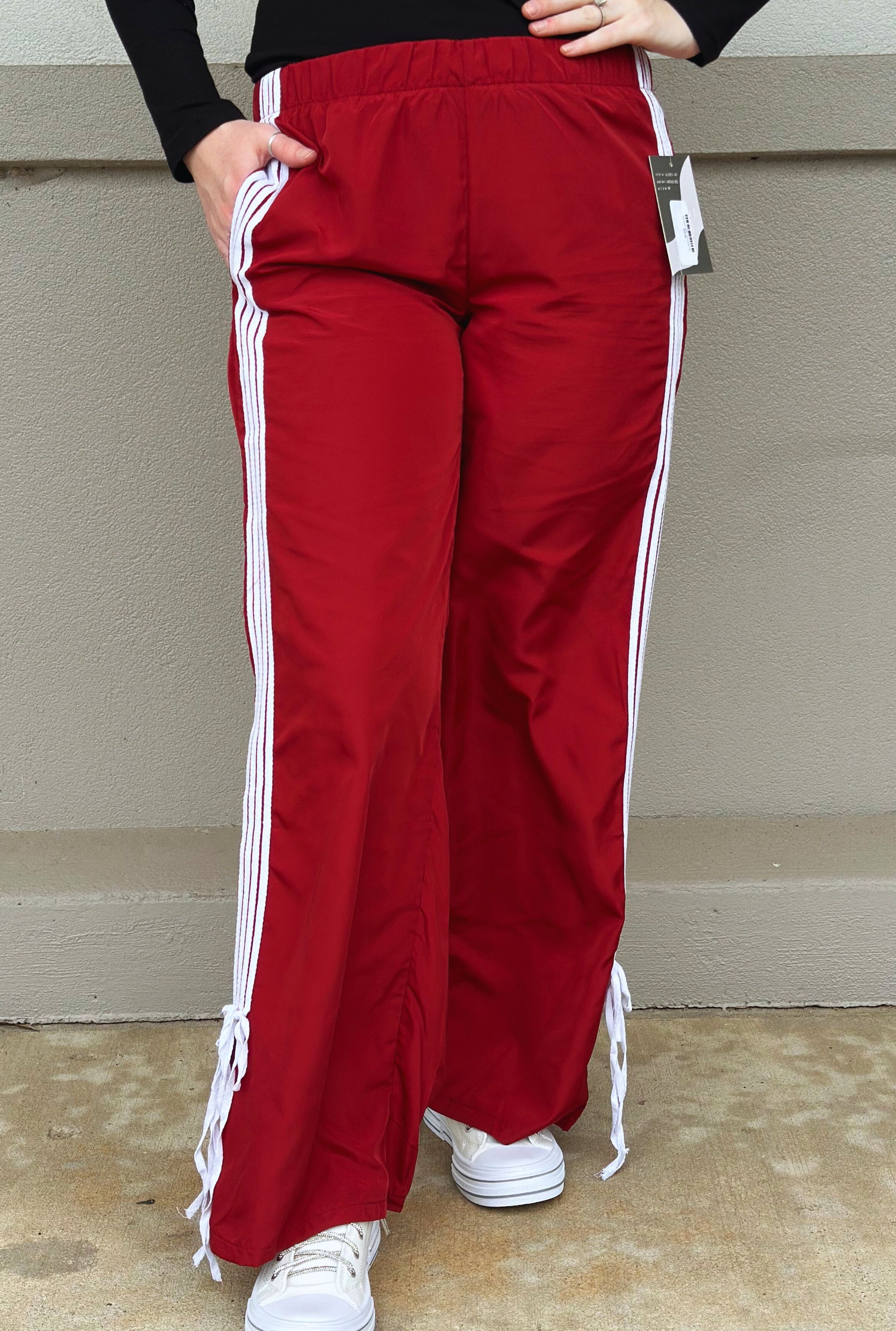 VINTAGE RED JOGGERS