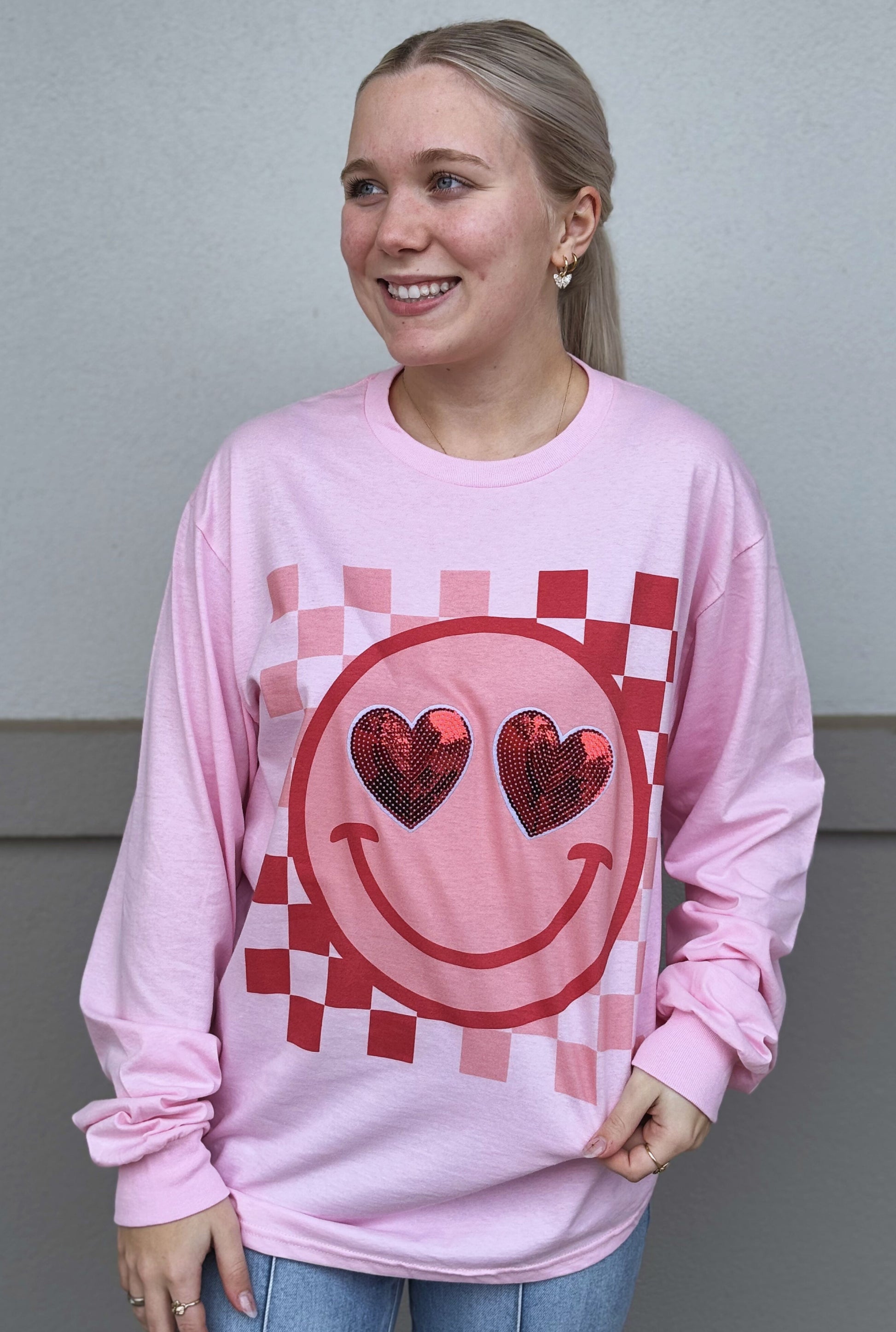VALENTINE SEQUIN SMILEY TOP