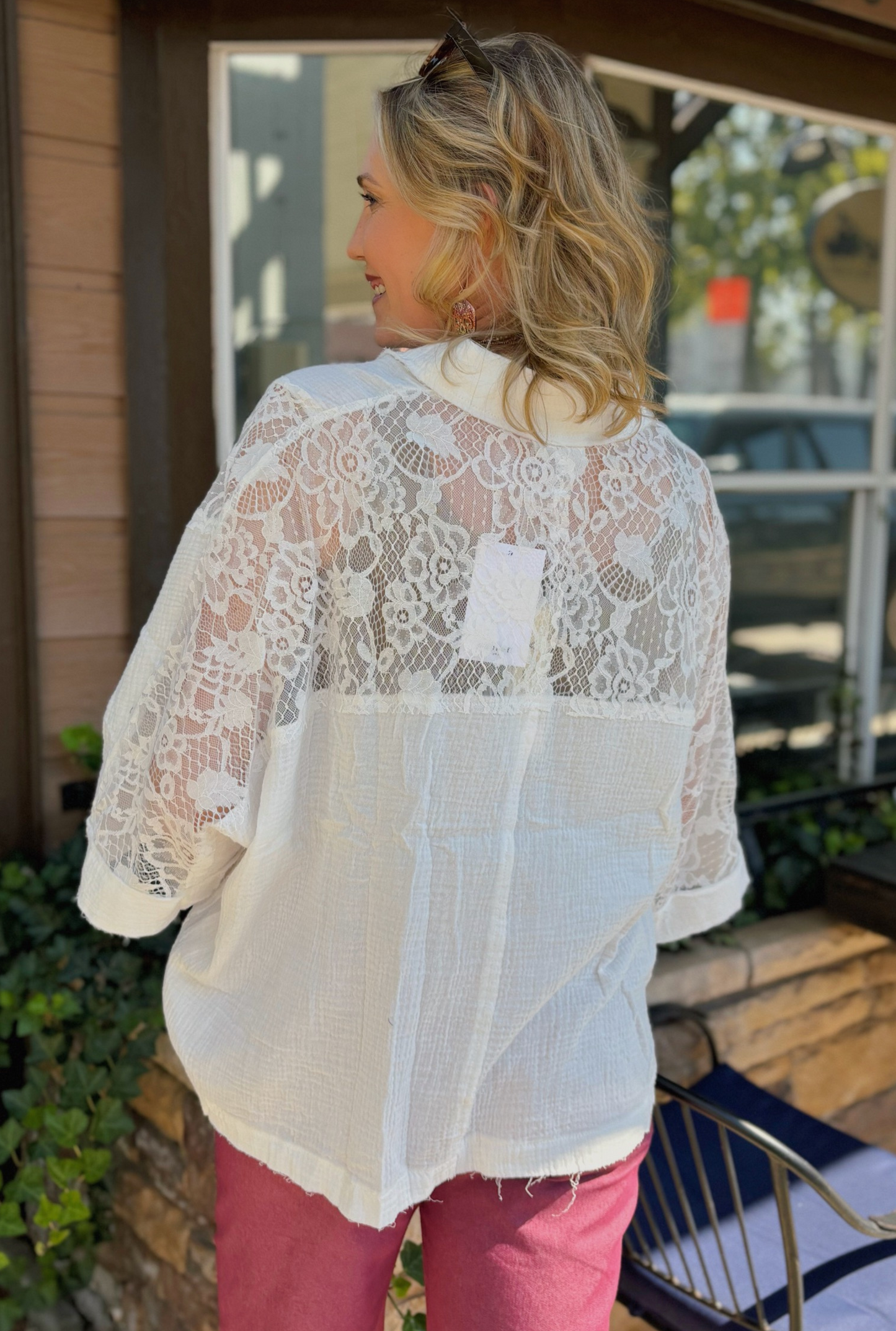 IVORY EMILY BUTTON TOP