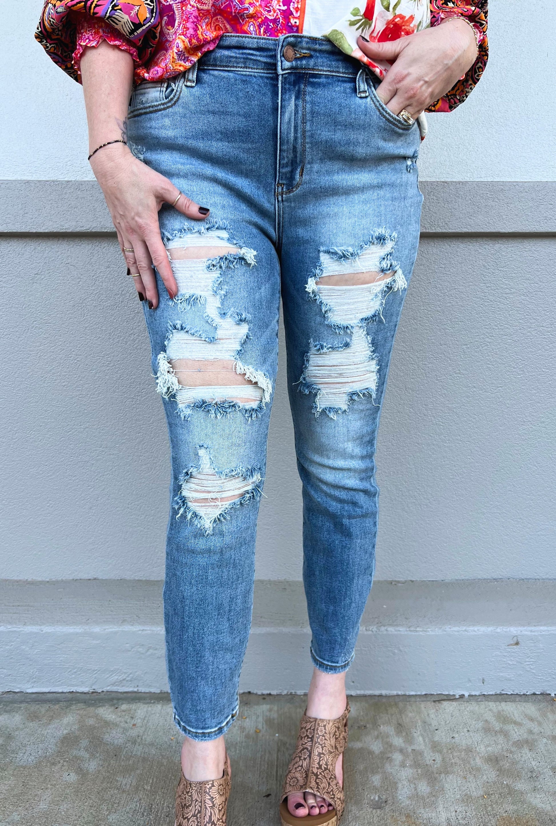 HIGH RISE BOYFRIEND FIT JUDY BLUE DENIM