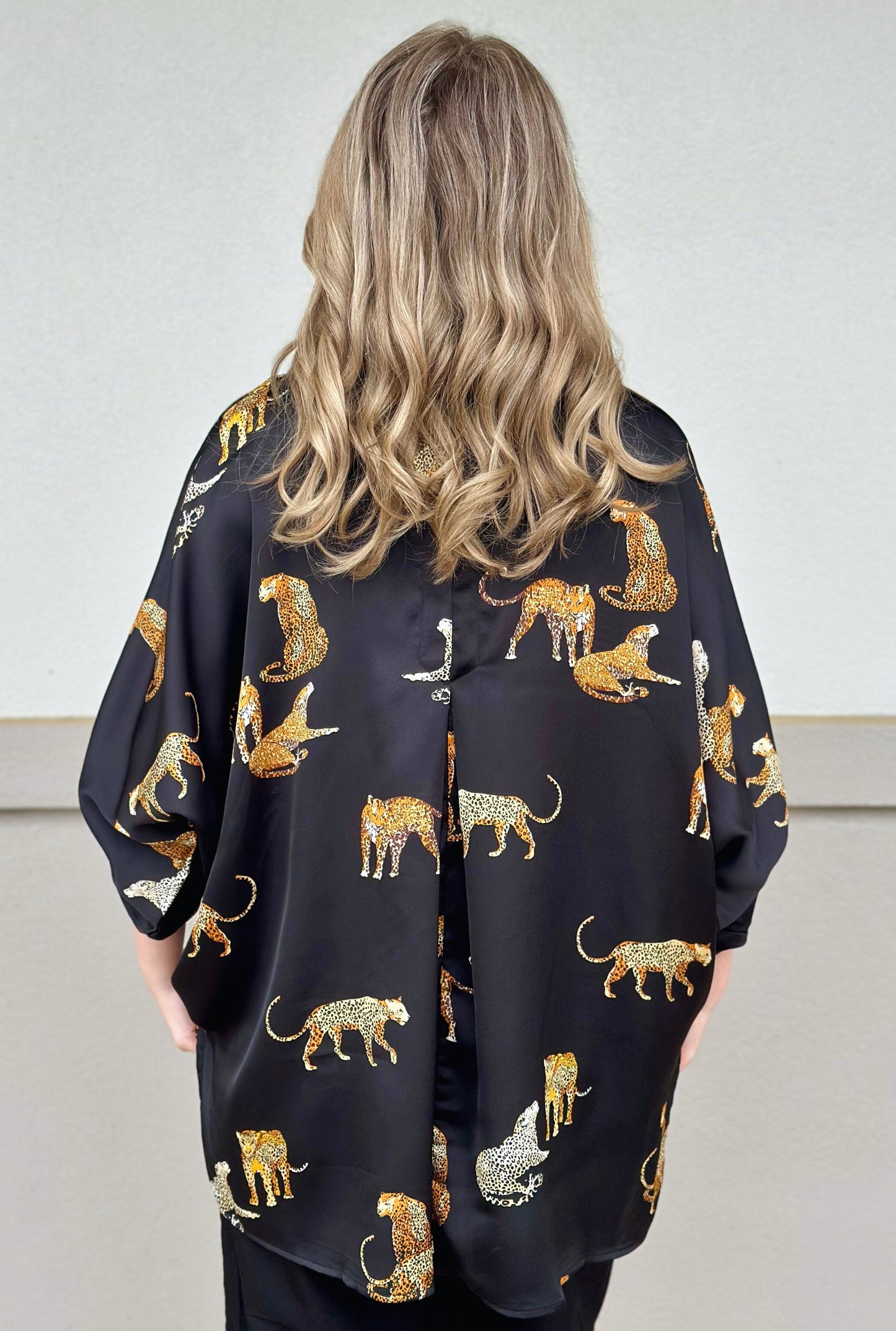 CHEETAH QUEEN BLACK TOP