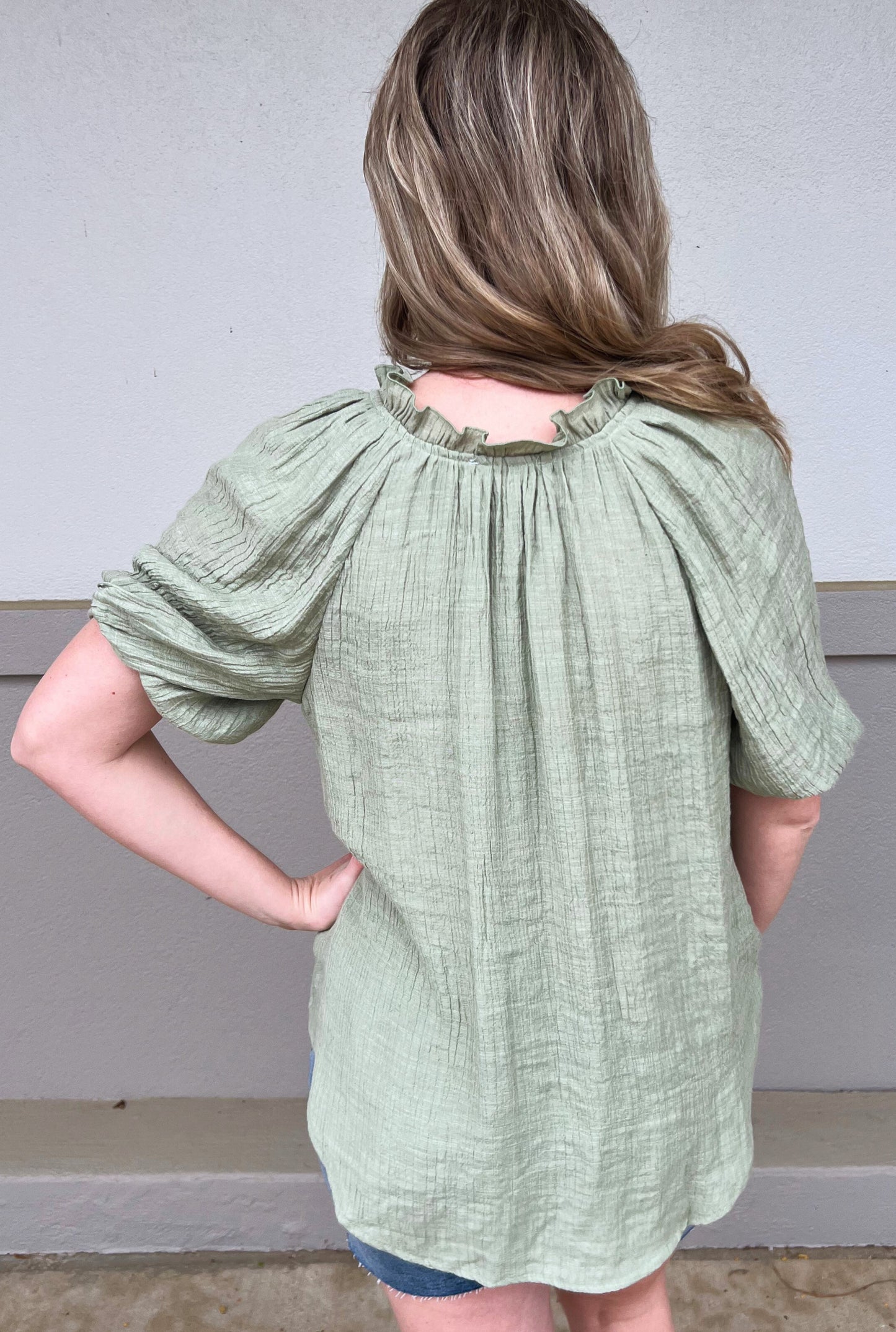 POPIN IN OLIVE TOP
