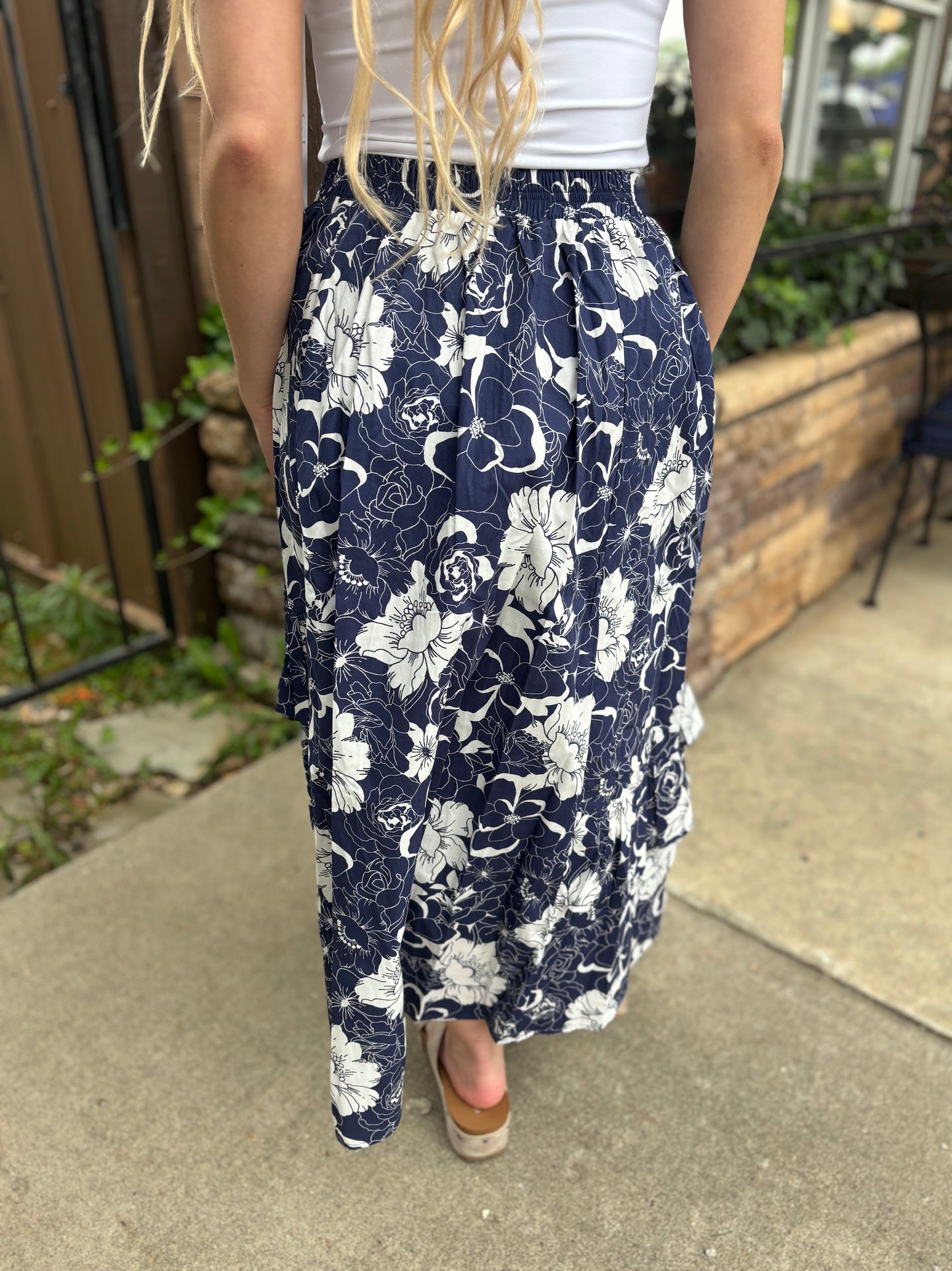 NAVY ALOHA SKIRT