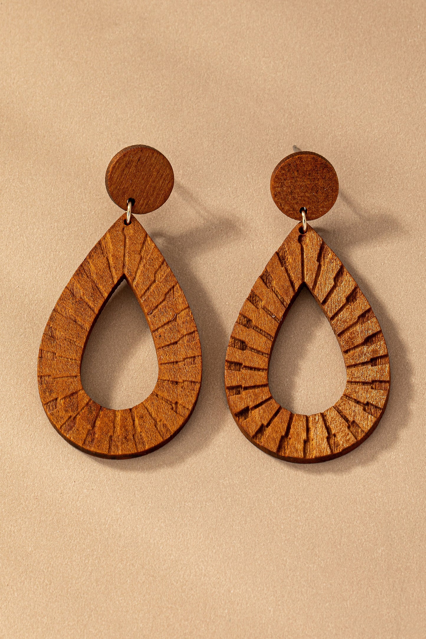 ENGRAVED WOOD DROP EARRINGS