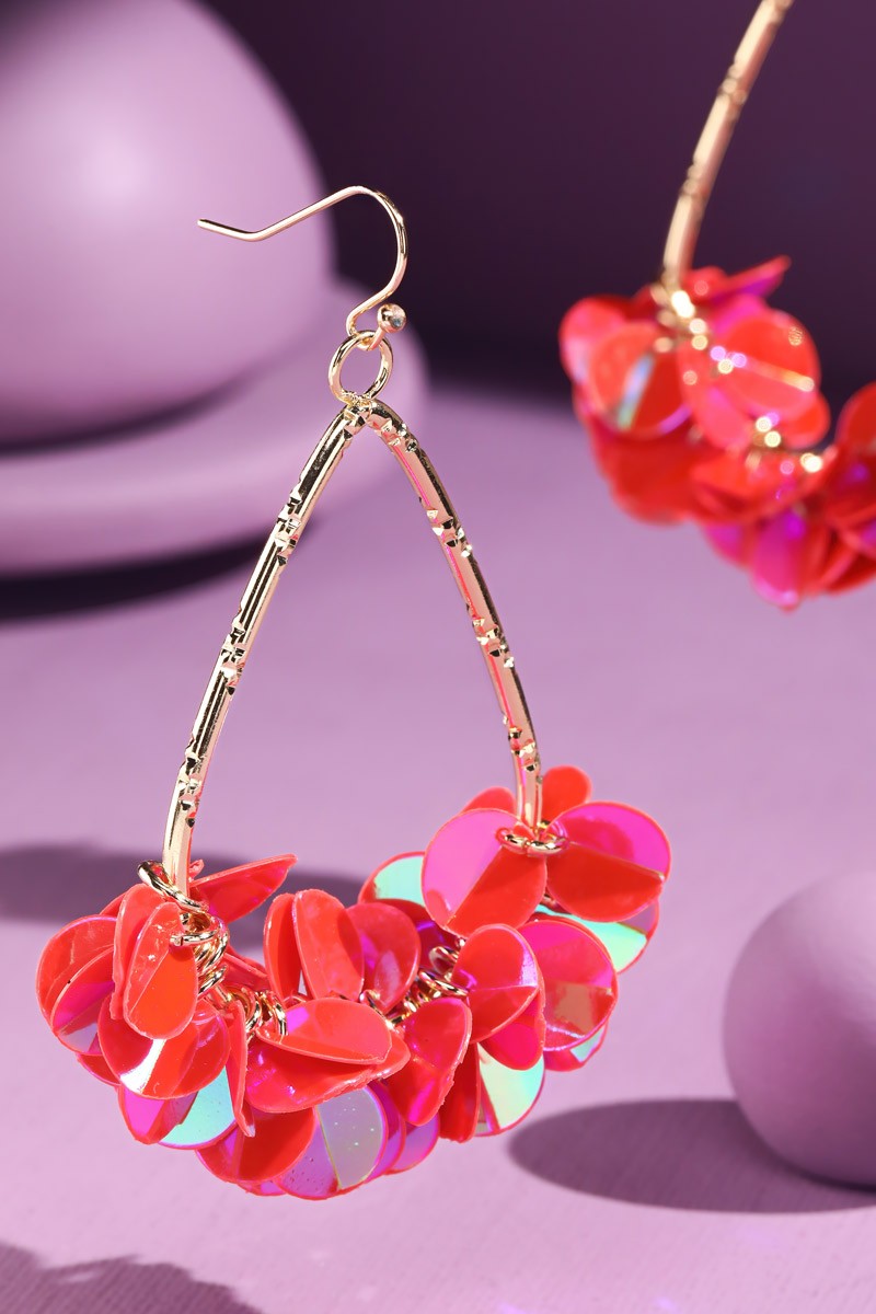 DAZZLING DROP EARRINGS