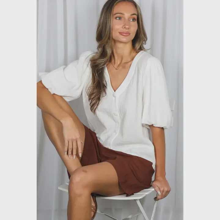 WHITE BUBBLE SLEEVE BLOUSE