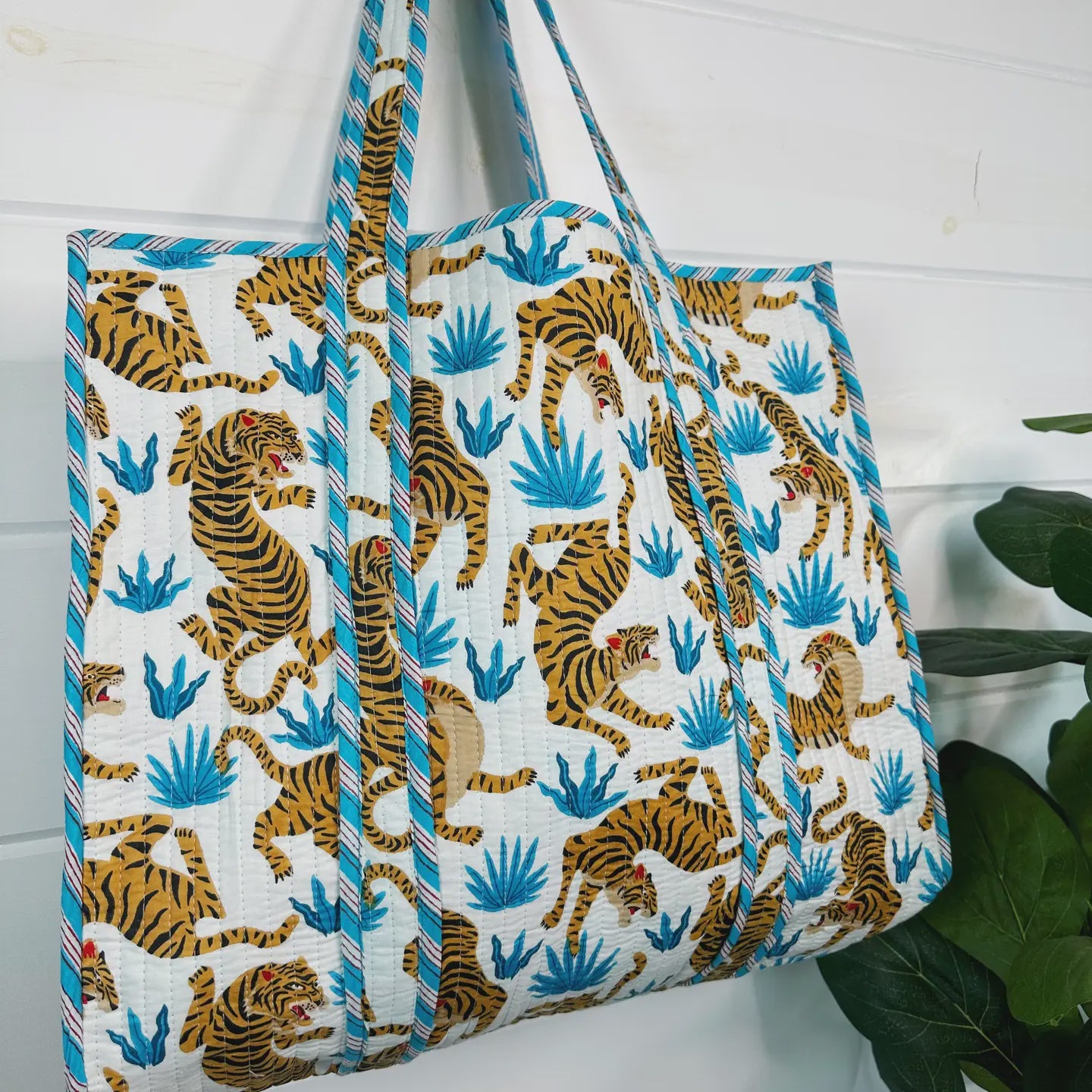 White Blue Tiger Tote Beach Bags