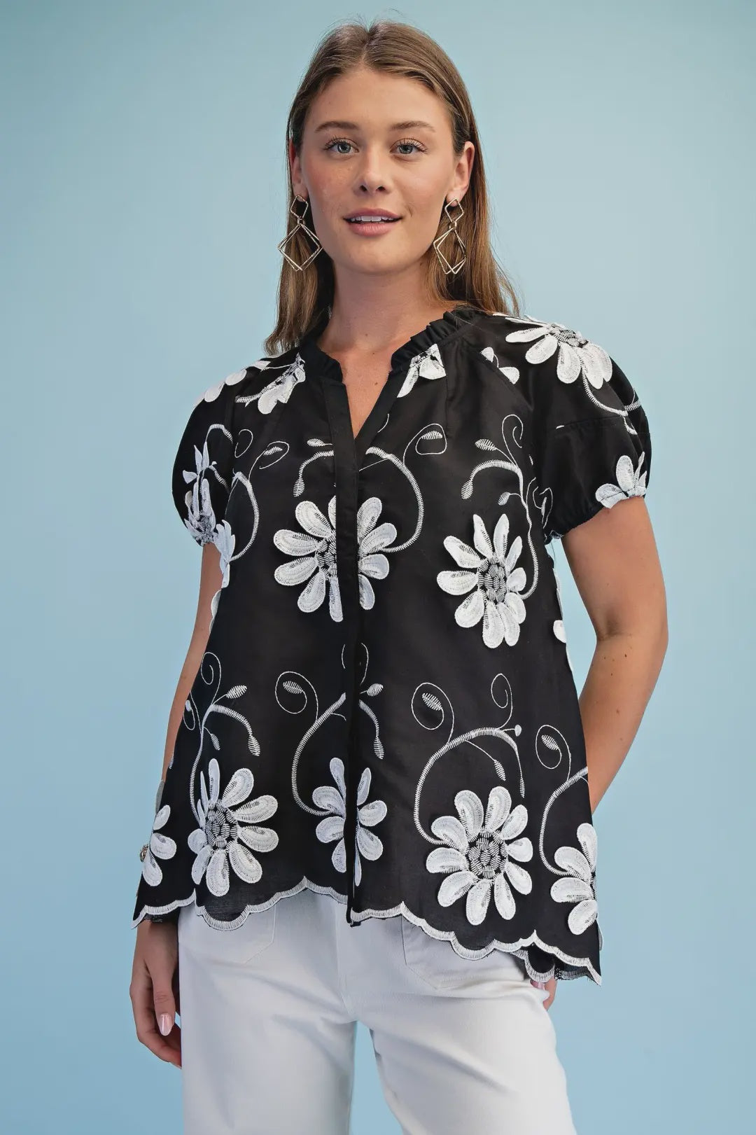 BLACK SUZZY TOP – Six Shooter Junction Boutique