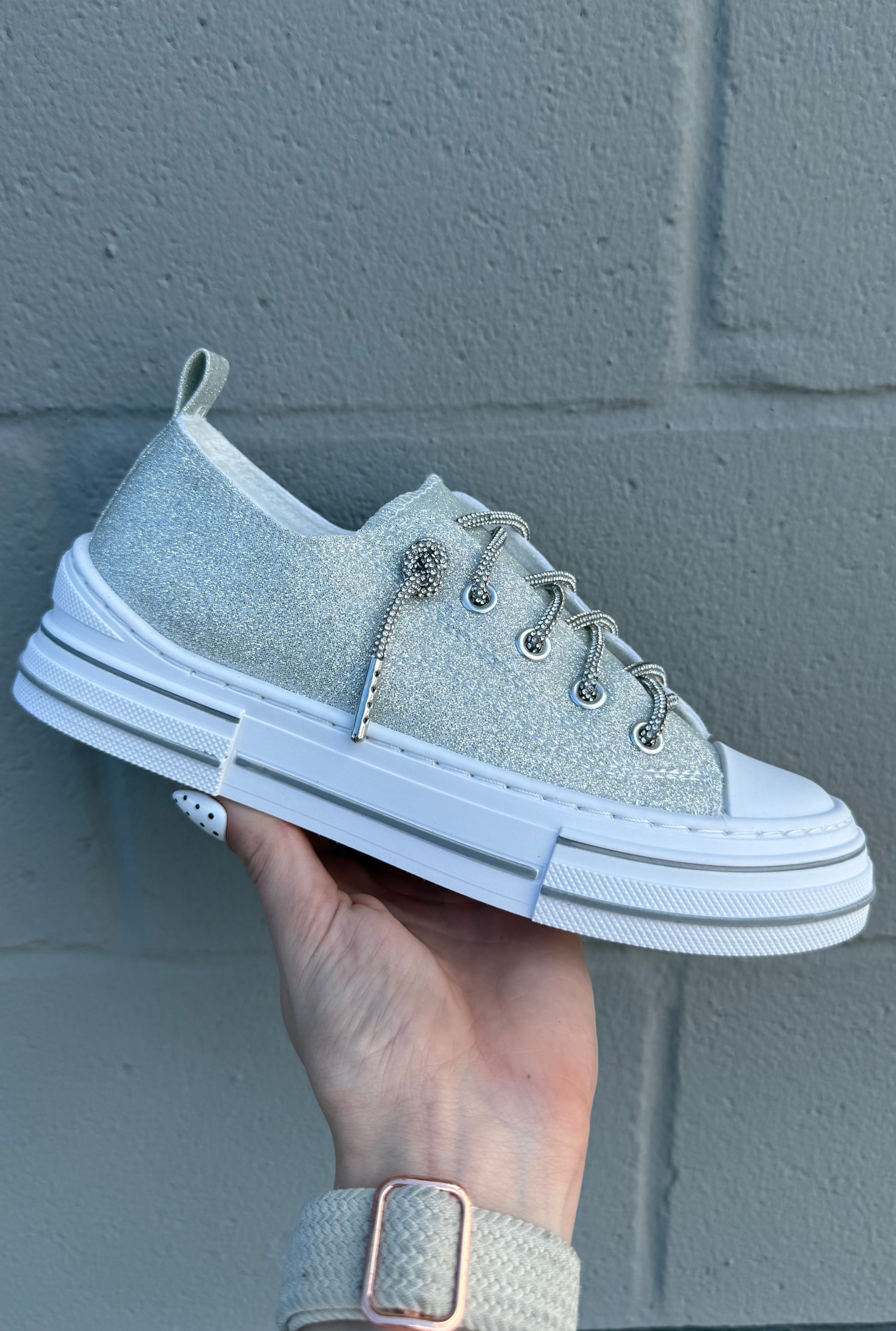 SILVER AMAN GLITTER