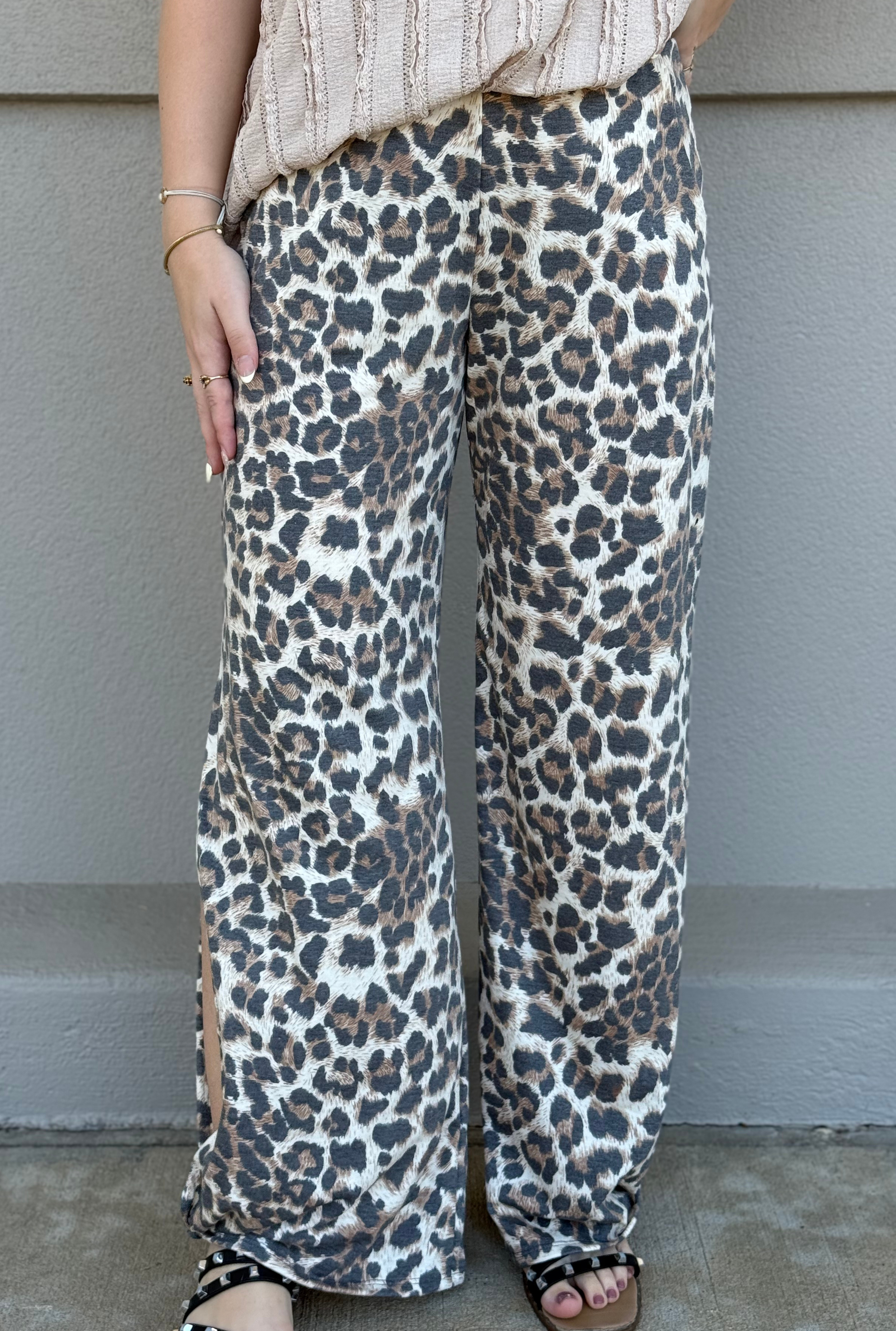 ANIMAL PRINT SIDE SLIT PANTS