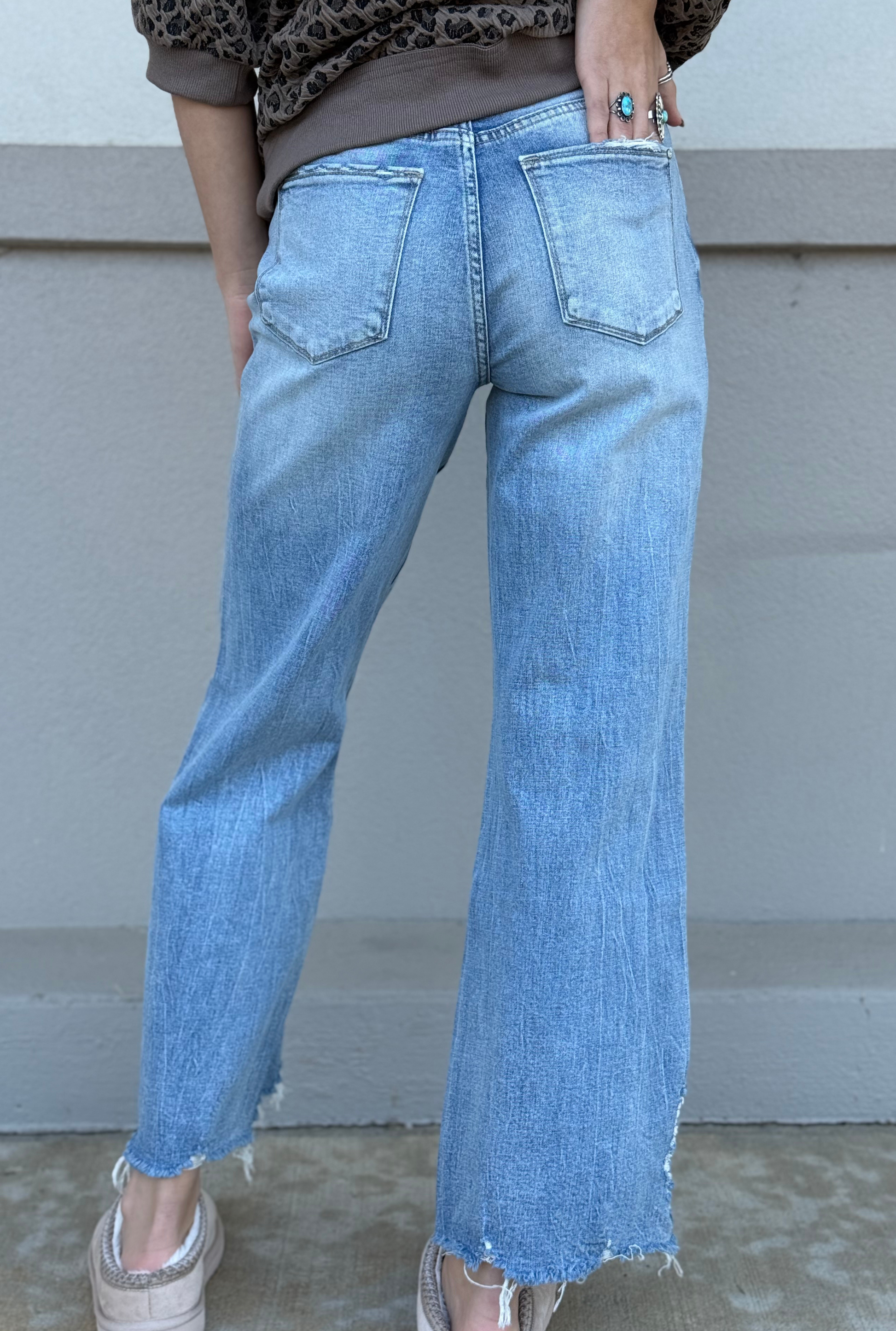 DISTRESSED HIGH RISE COMFORT VINTAGE FLARE JEANS
