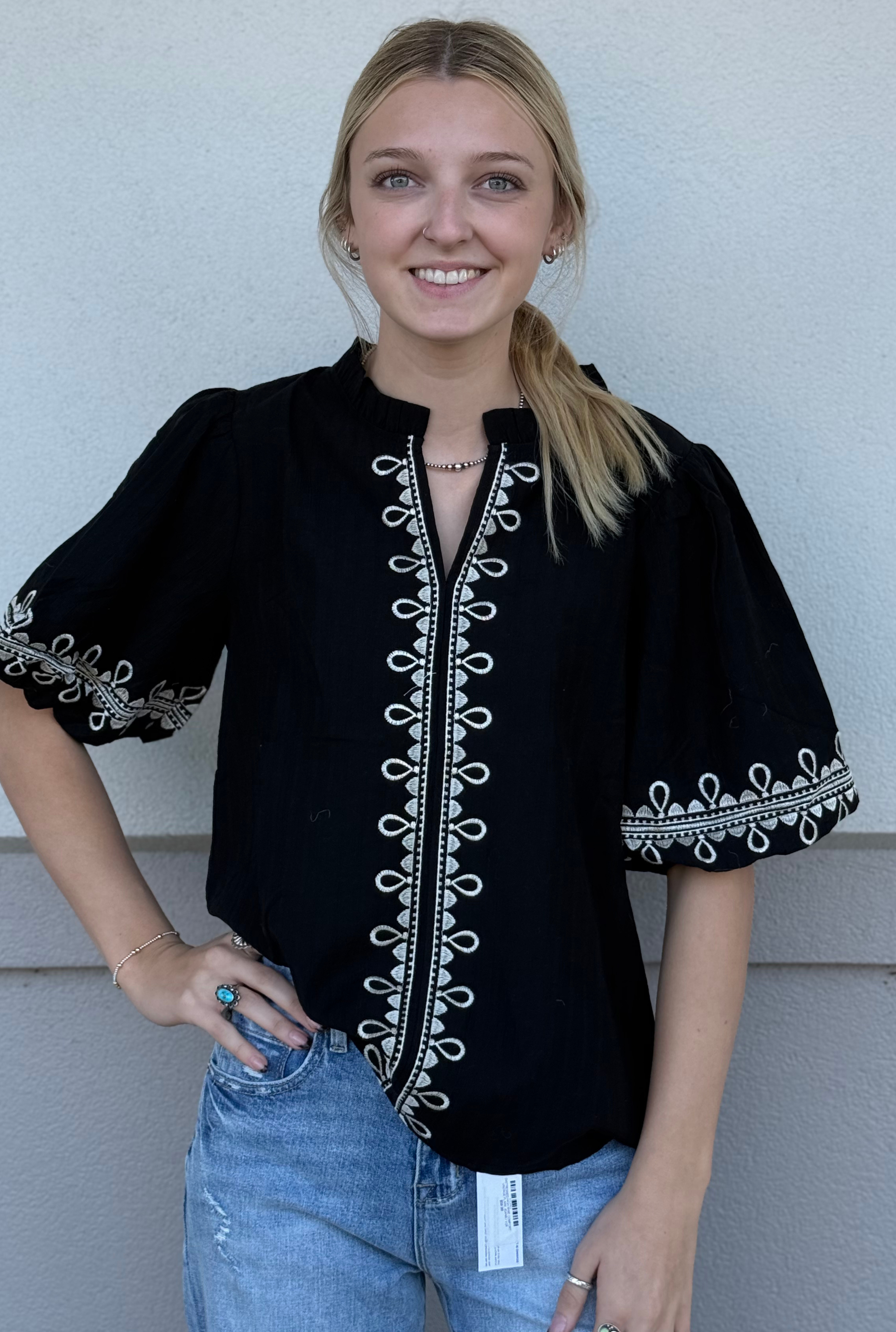 BLACK EMMA TOP