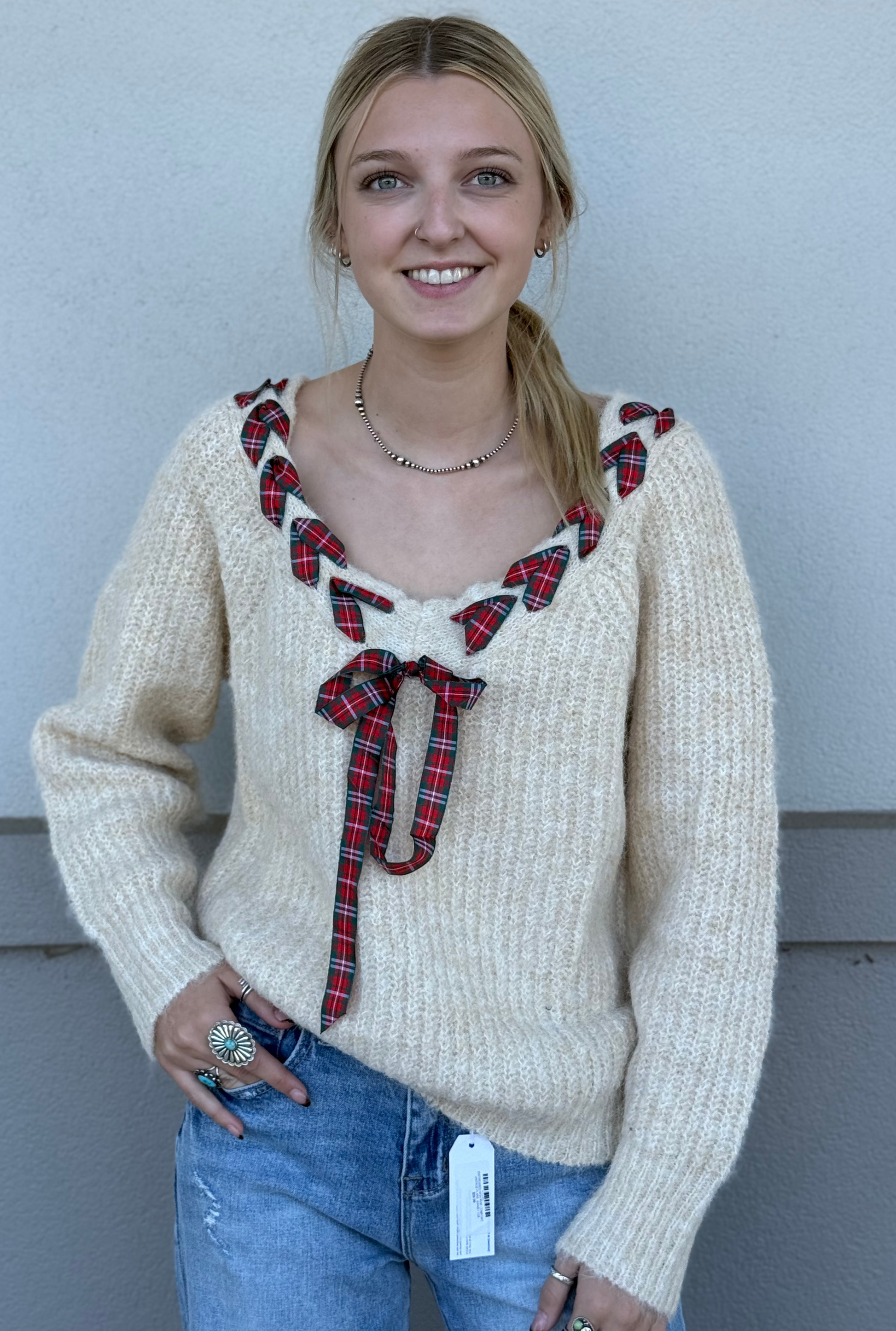 HOLIDAY CHRISTMAS PLAID SWEATER