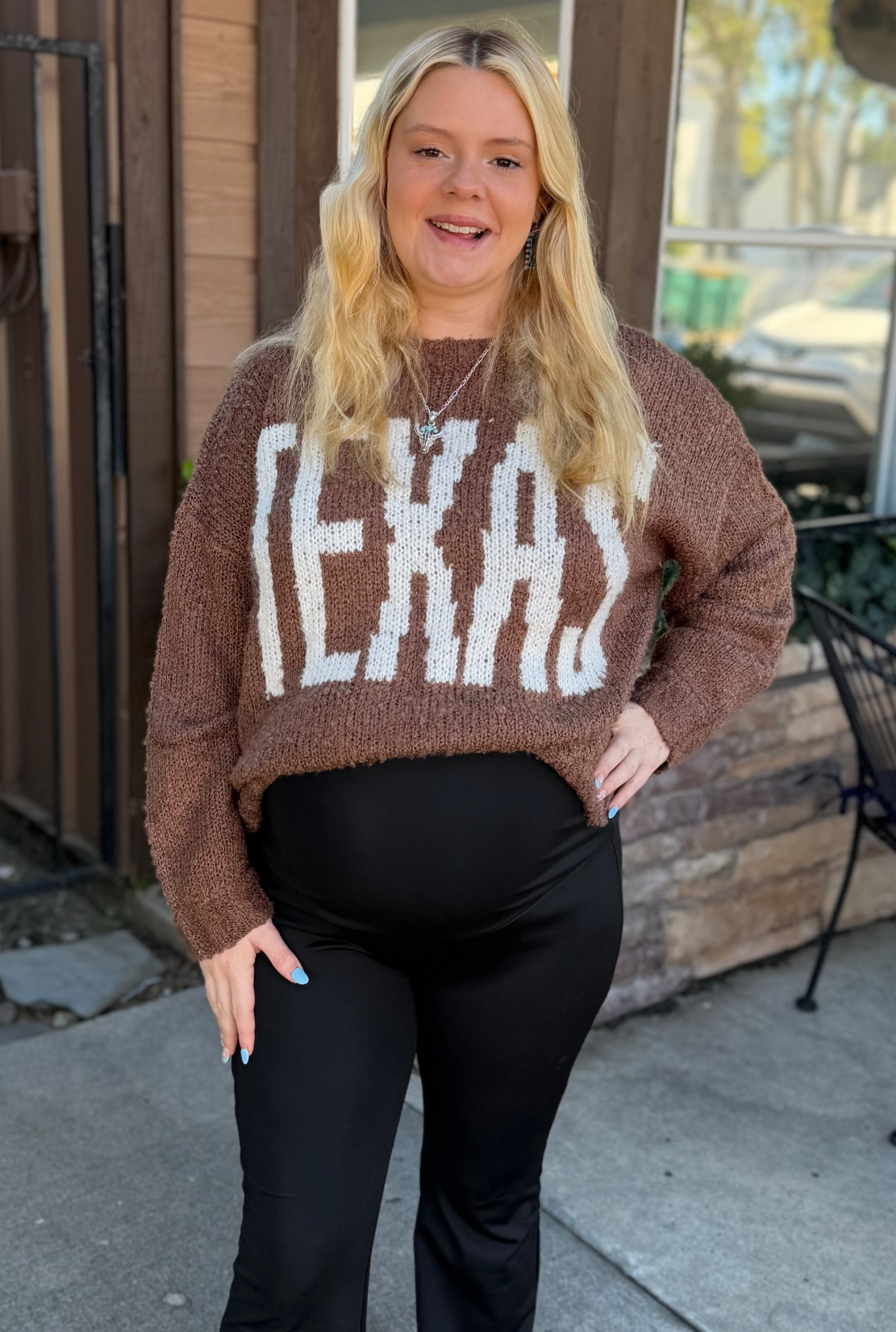 TEXAS CHUNKY KNIT LONG SLEEVE PULLOVER SWEATER