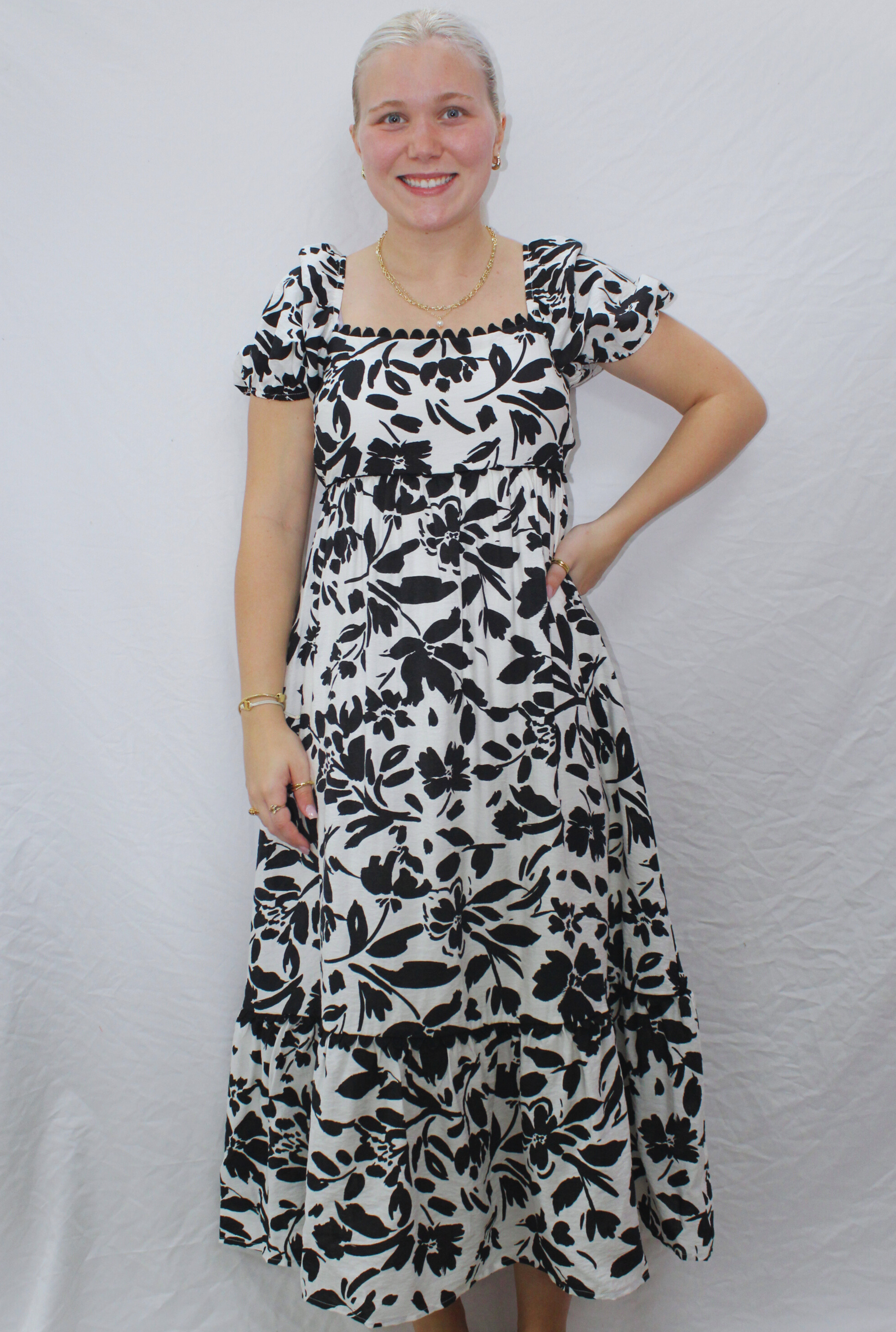 BLACK MIDNIGHT GRACE DRESS