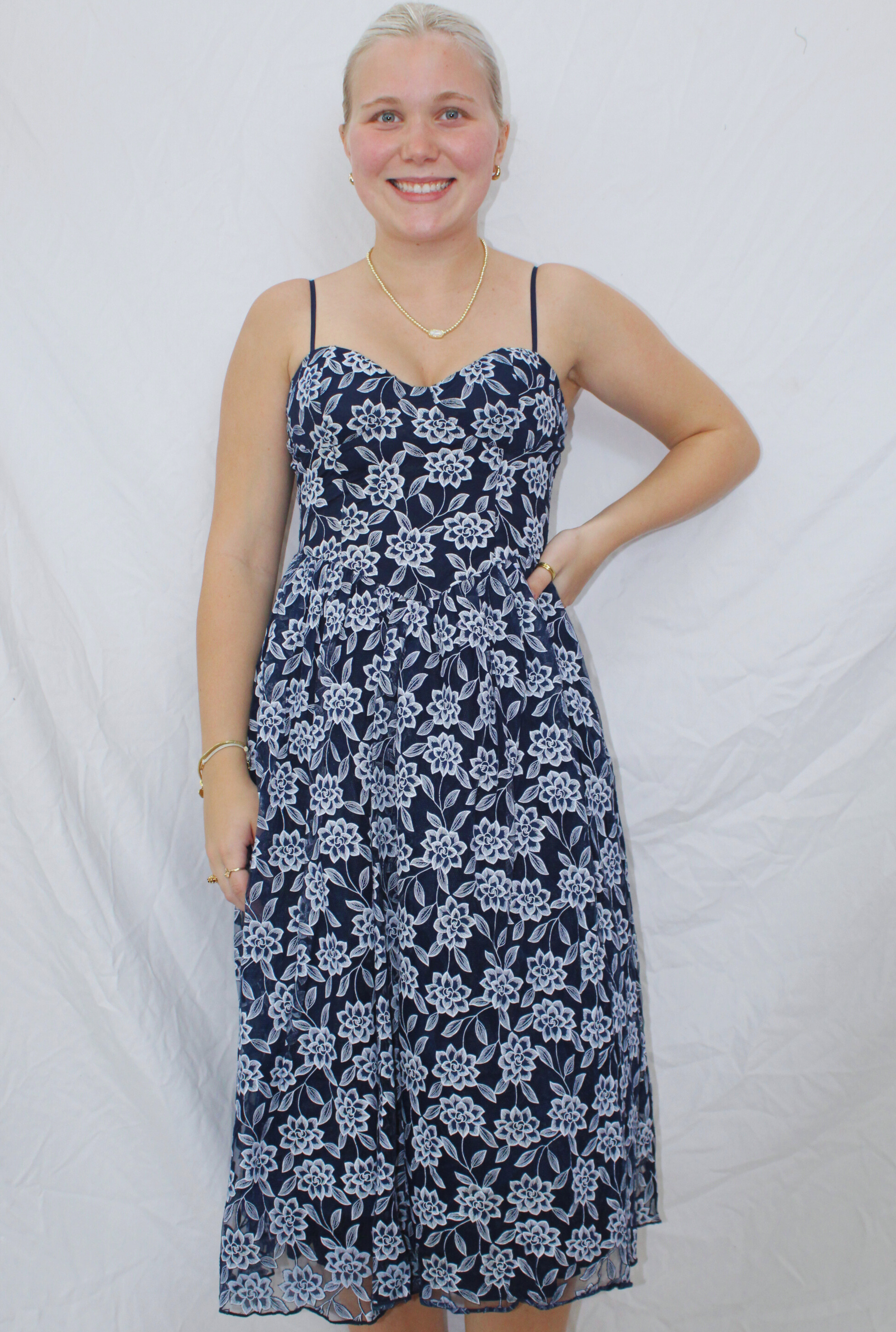 NAVY BLOSSOM DRESS