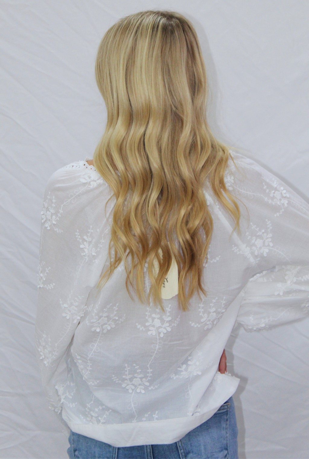 WHITE SHANELL TOP