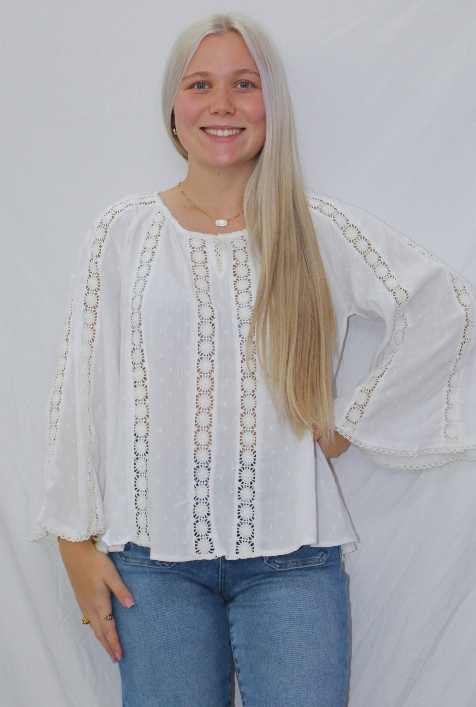 WHITE BELLA TOP