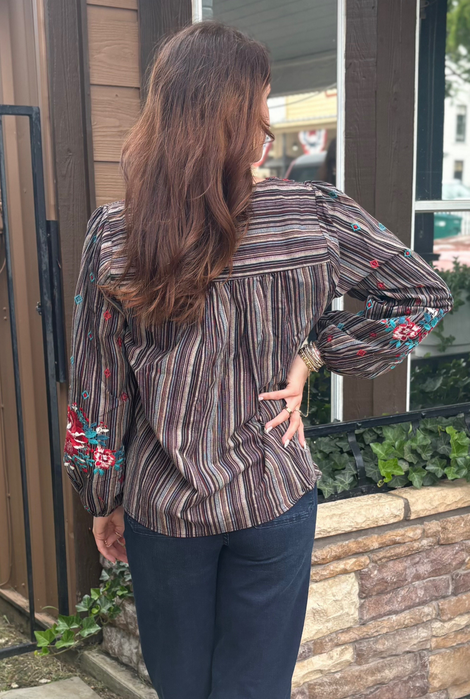 BLACK SAVANNAH TOP