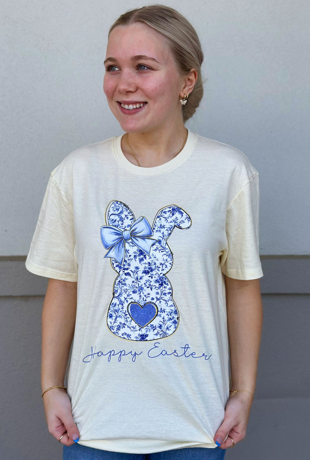 HAPPY EASTER GRAPHIC TEE