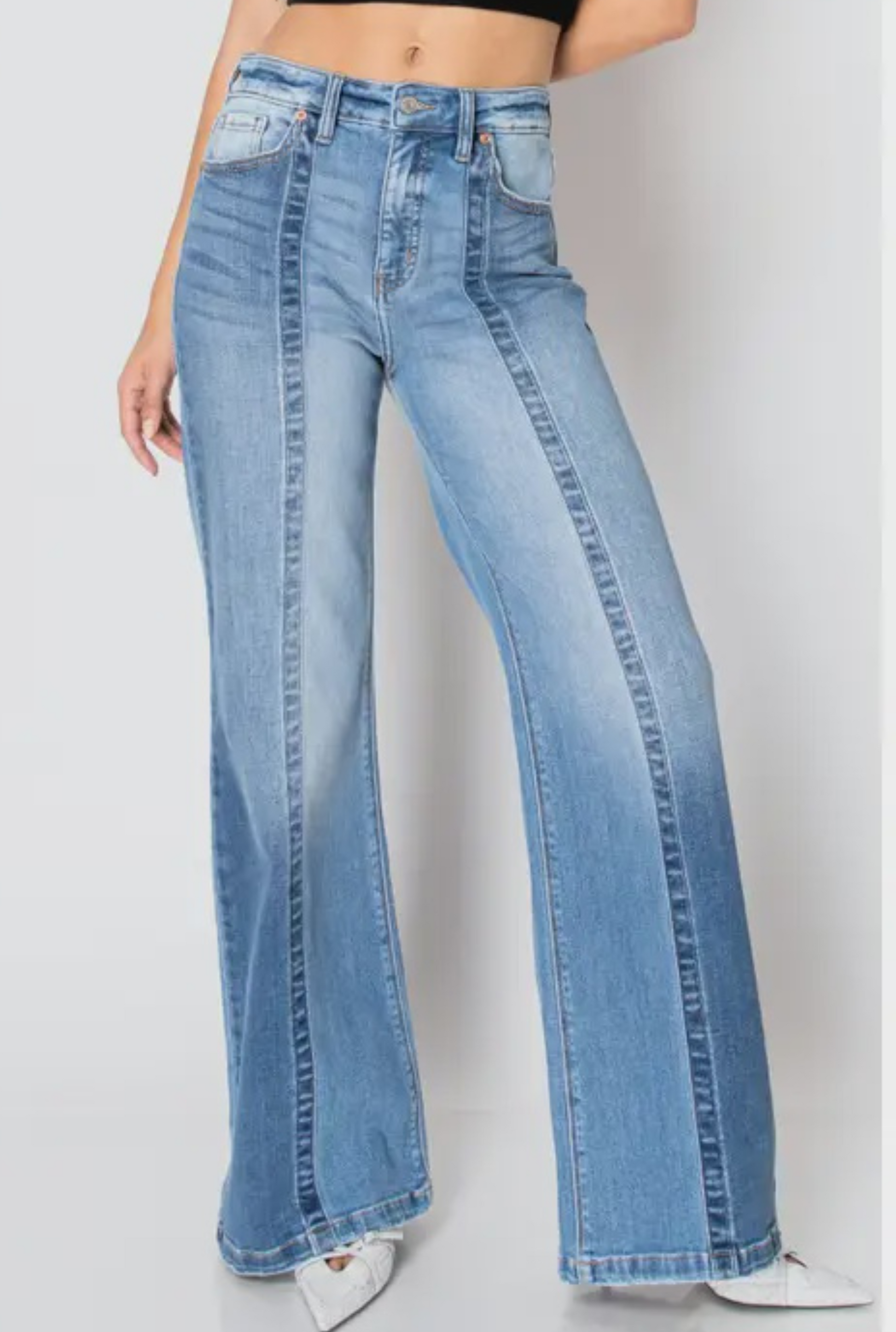 90'S VINTAGE FLARED JEANS