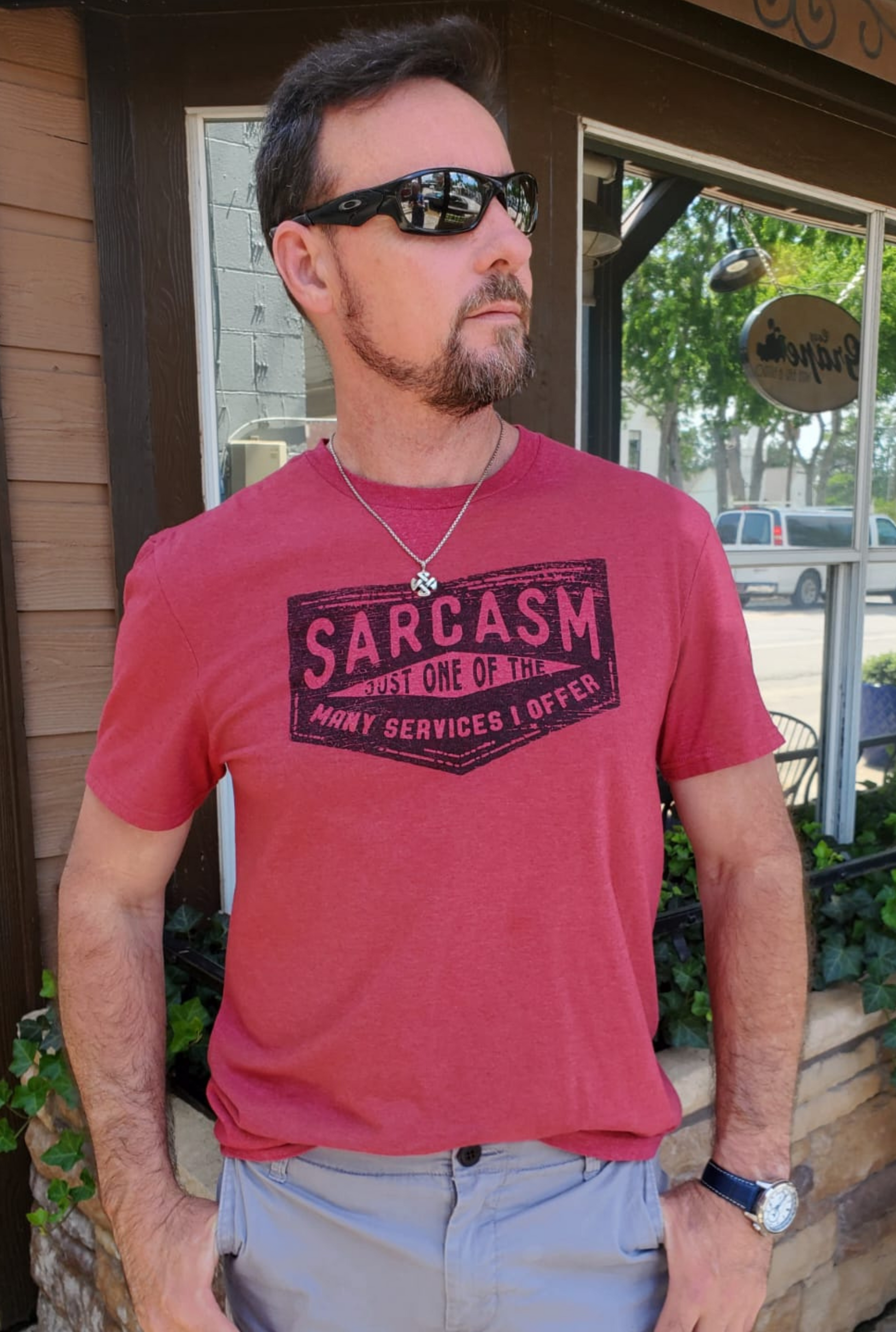 MEN'S RED SARCASM GRAPHIC TEE