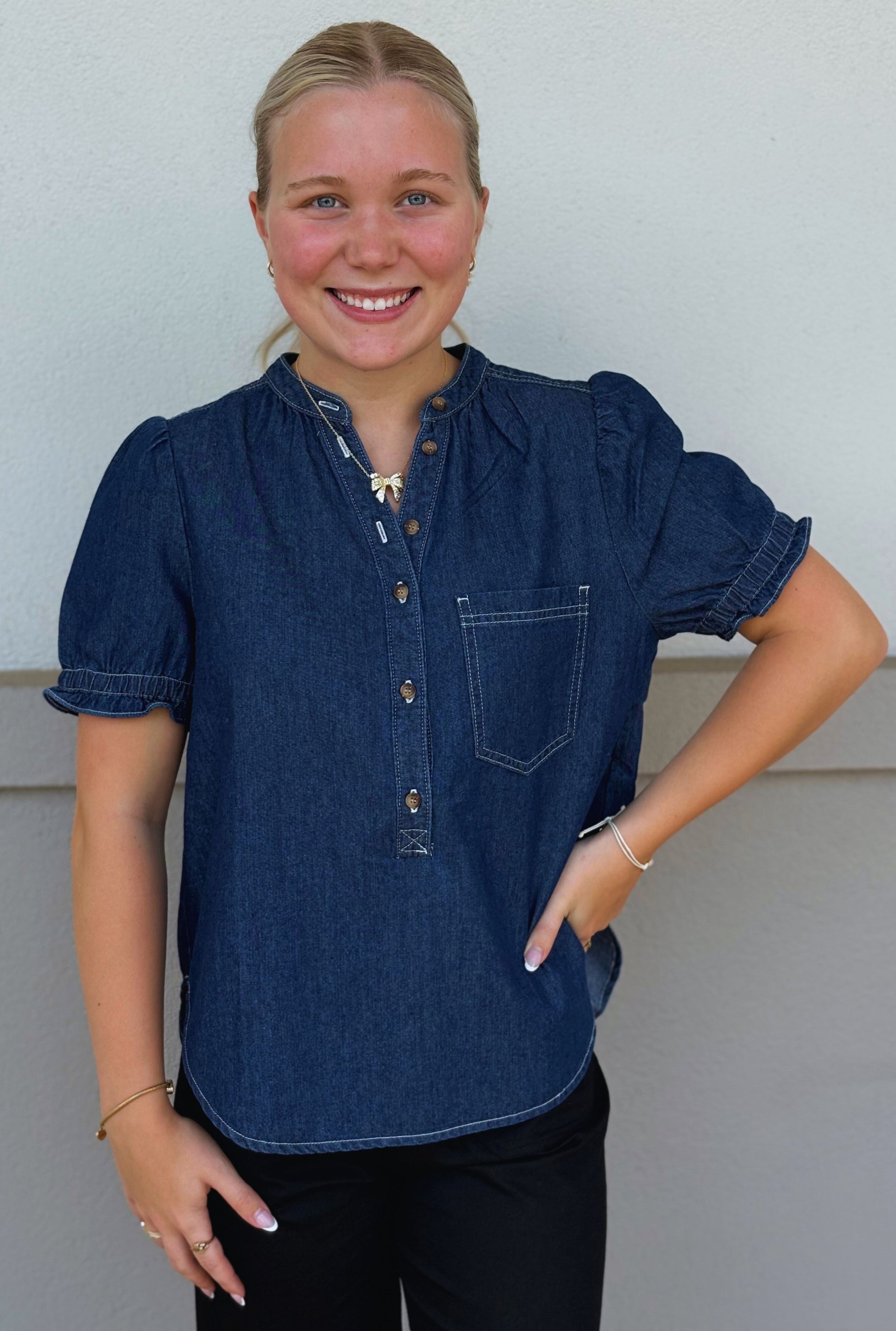DENIM DONNY TOP