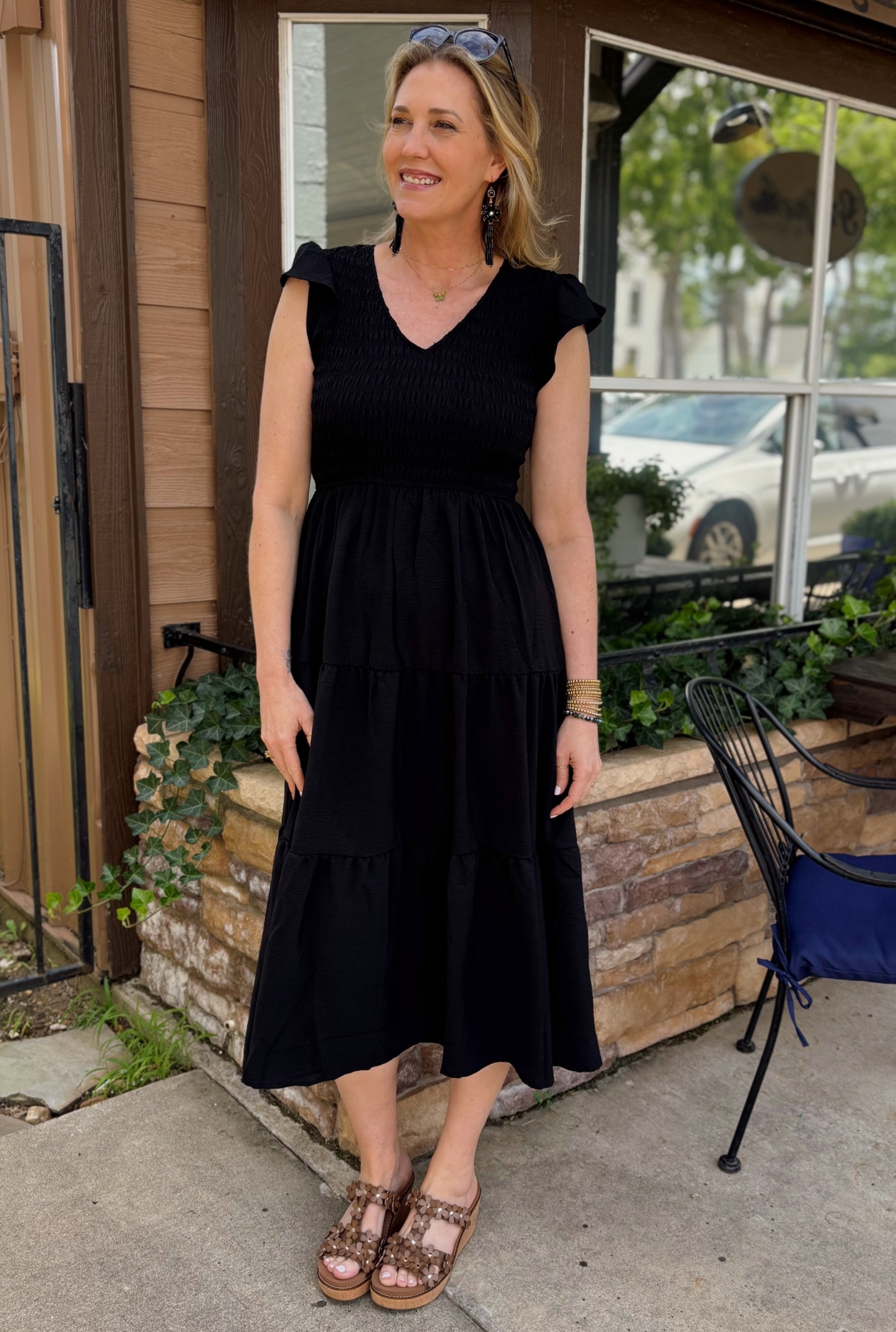 BLACK FLUTTER DRESS
