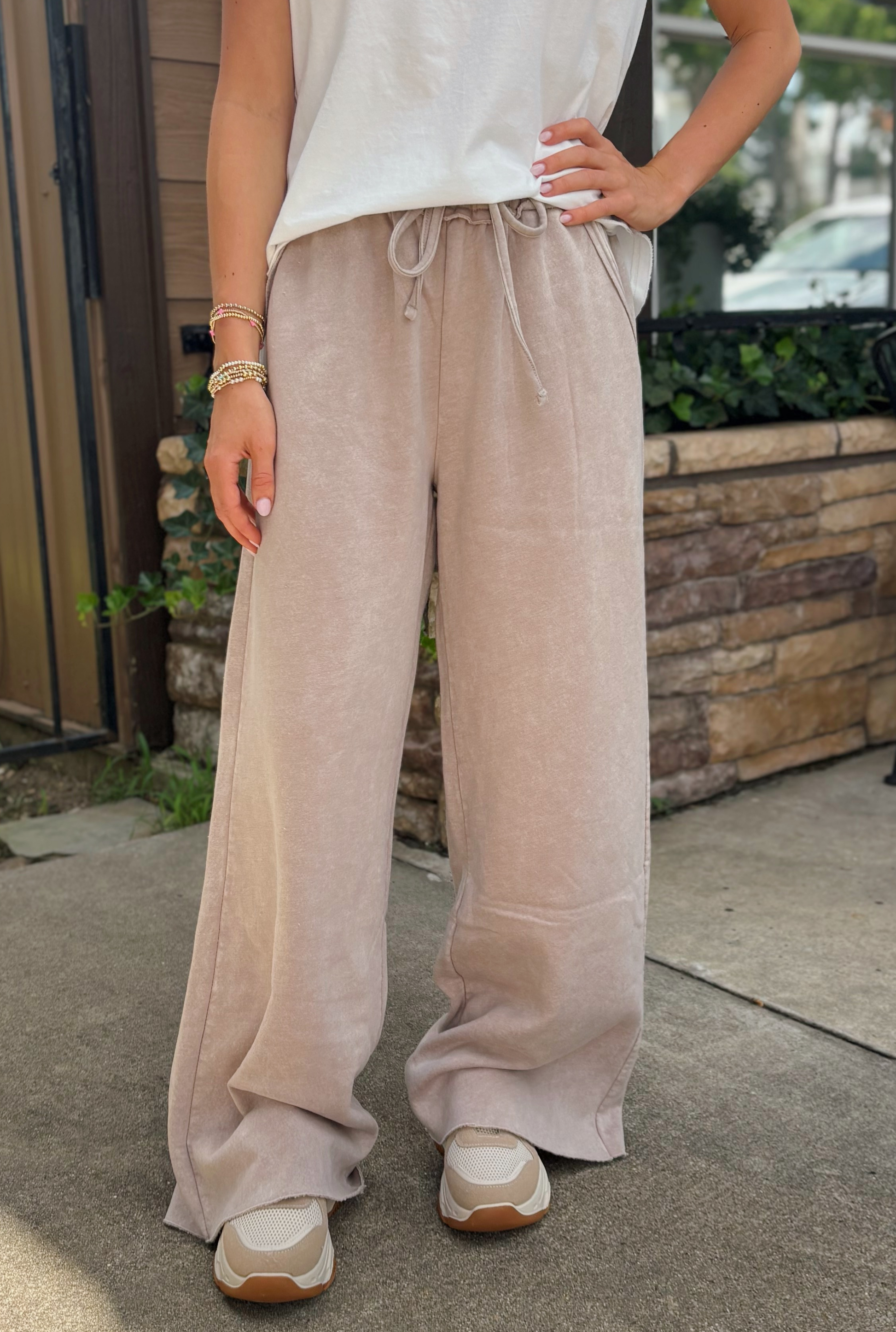 ASH MOCHA PALAZZO PANTS