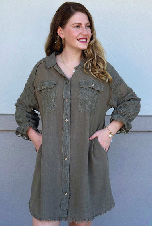 OLIVE LINEN LACY DRESS