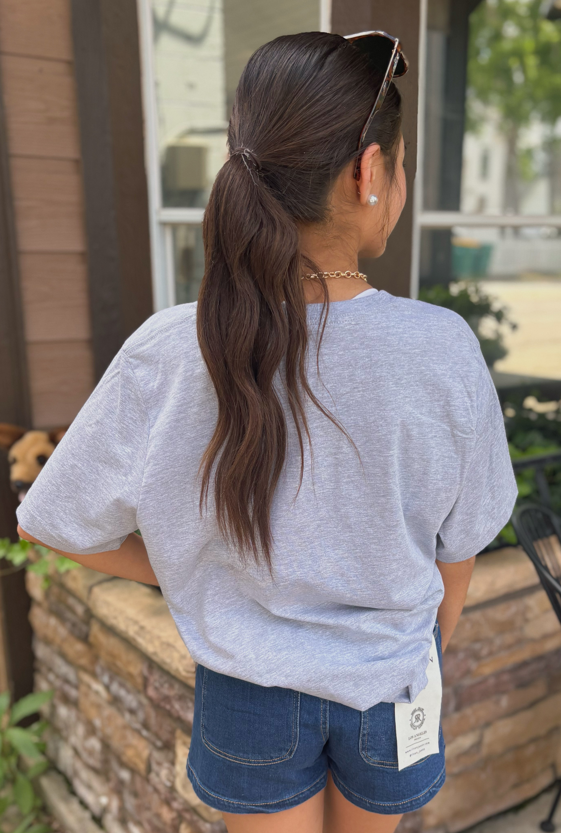DOG MOM GRAPHIC TEE