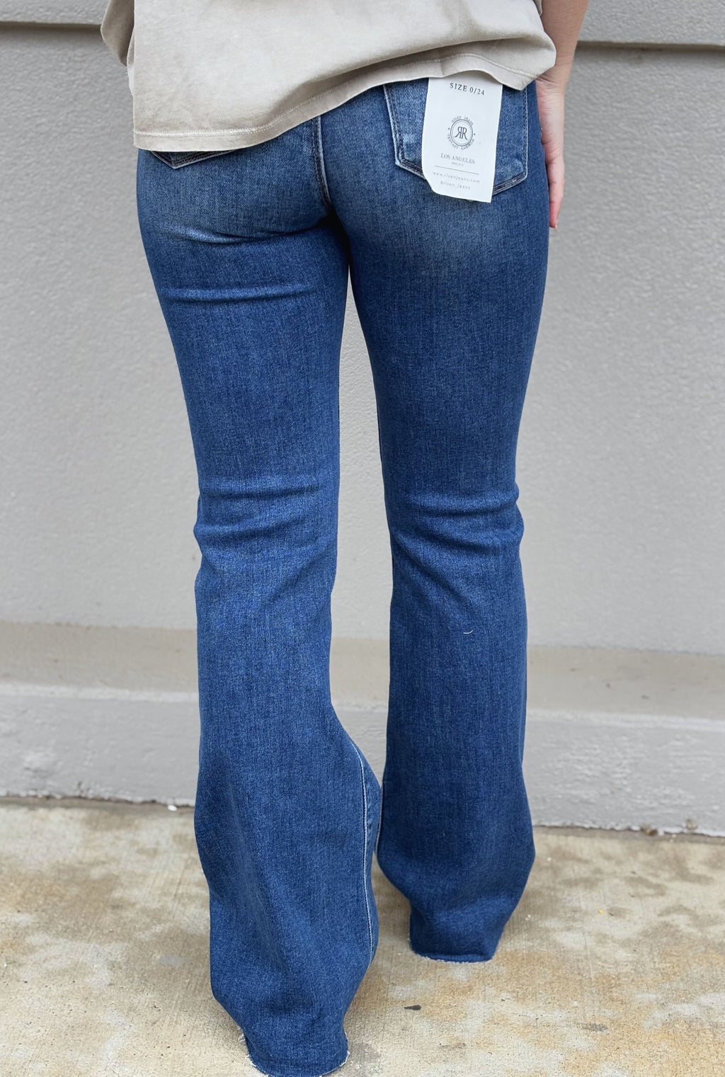RISEN RAW HEM BOOTCUT JEANS