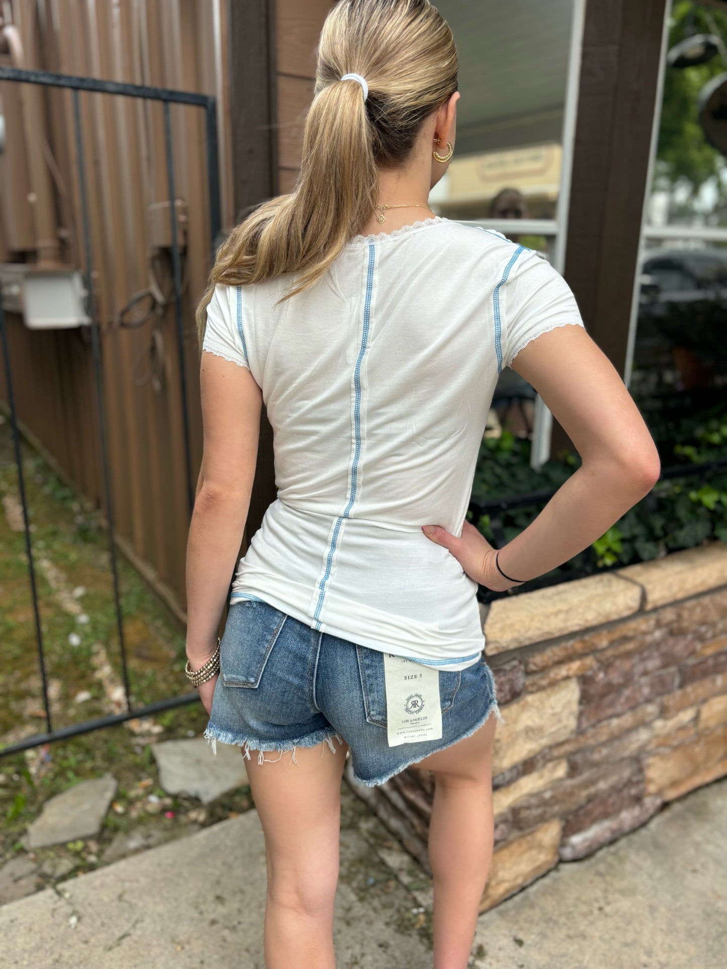 WHITE BASIC LACE TOP