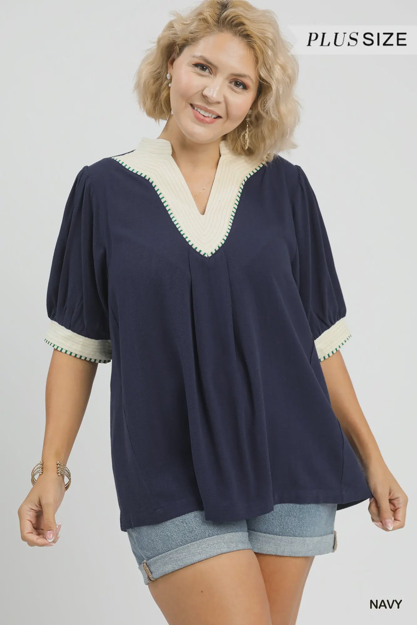 CURVY NAVY NORA TOP
