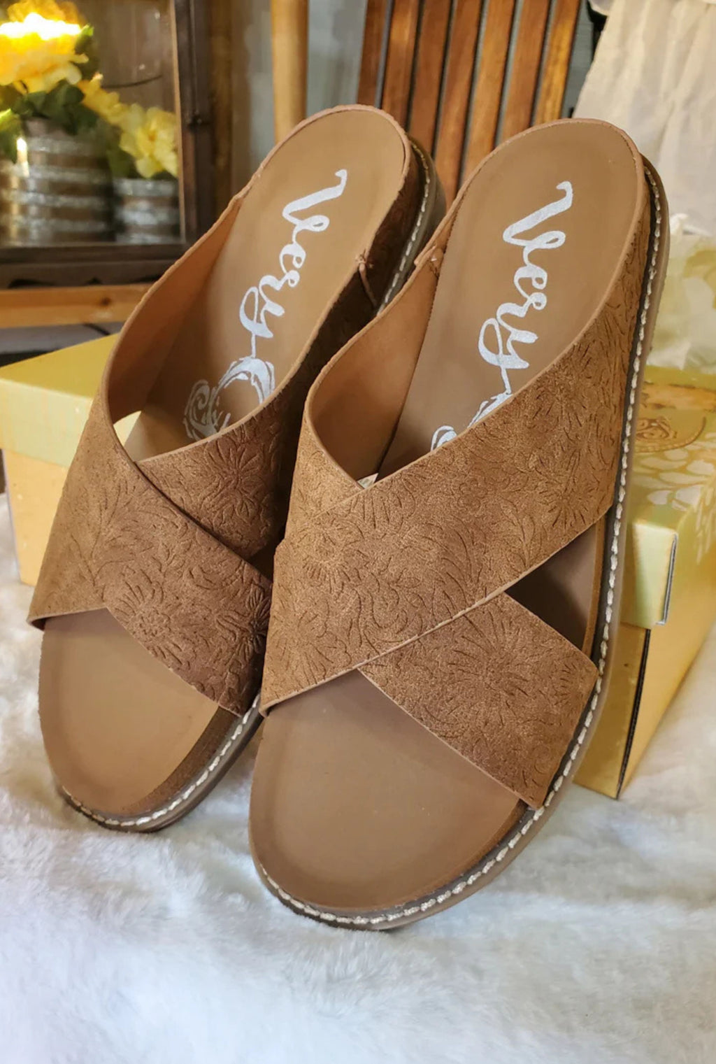 TAN TAWNEY SANDALS