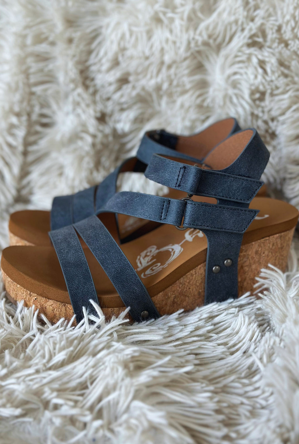 NAVY HARIETT WEDGES
