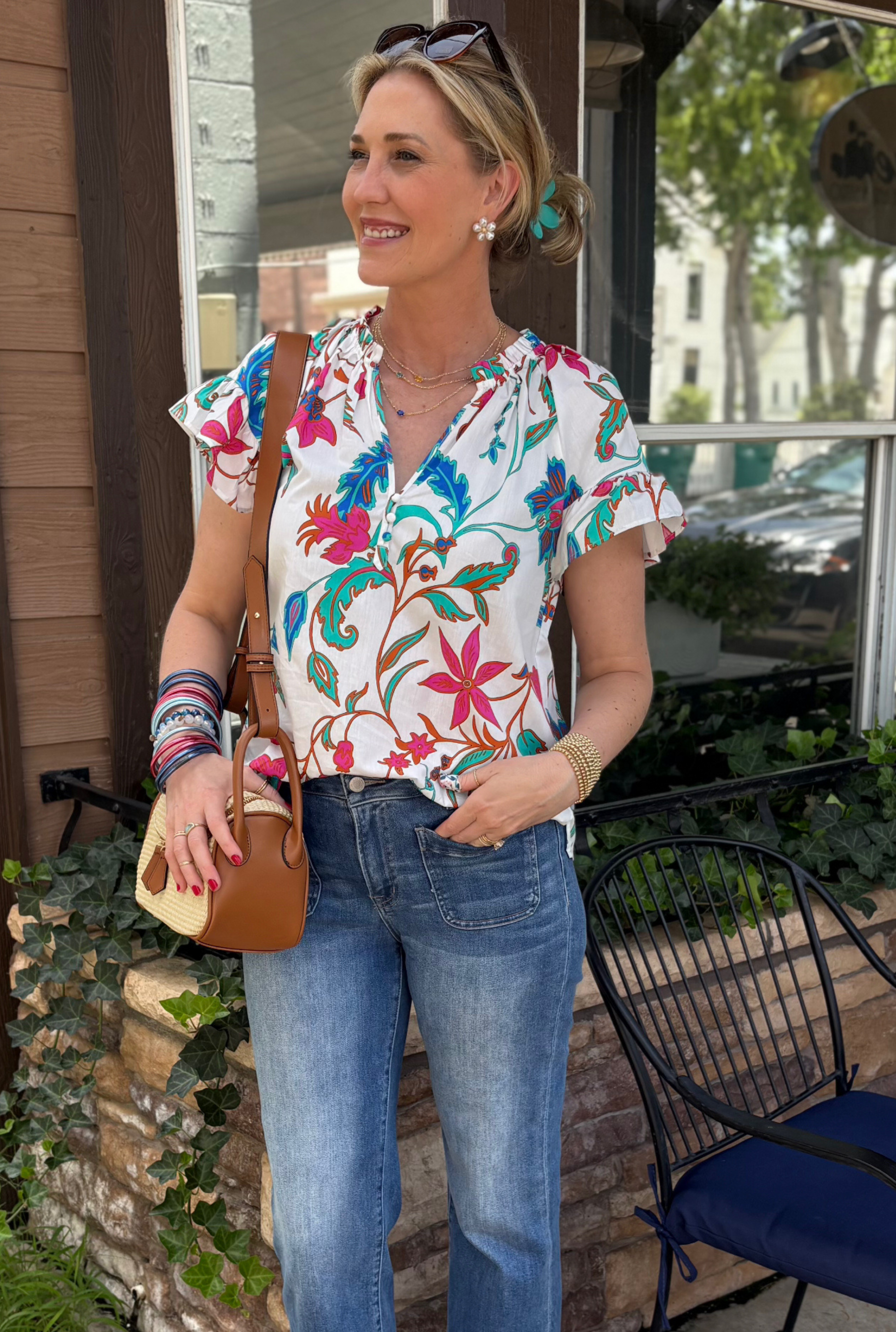 IZZIE FLORAL TOP