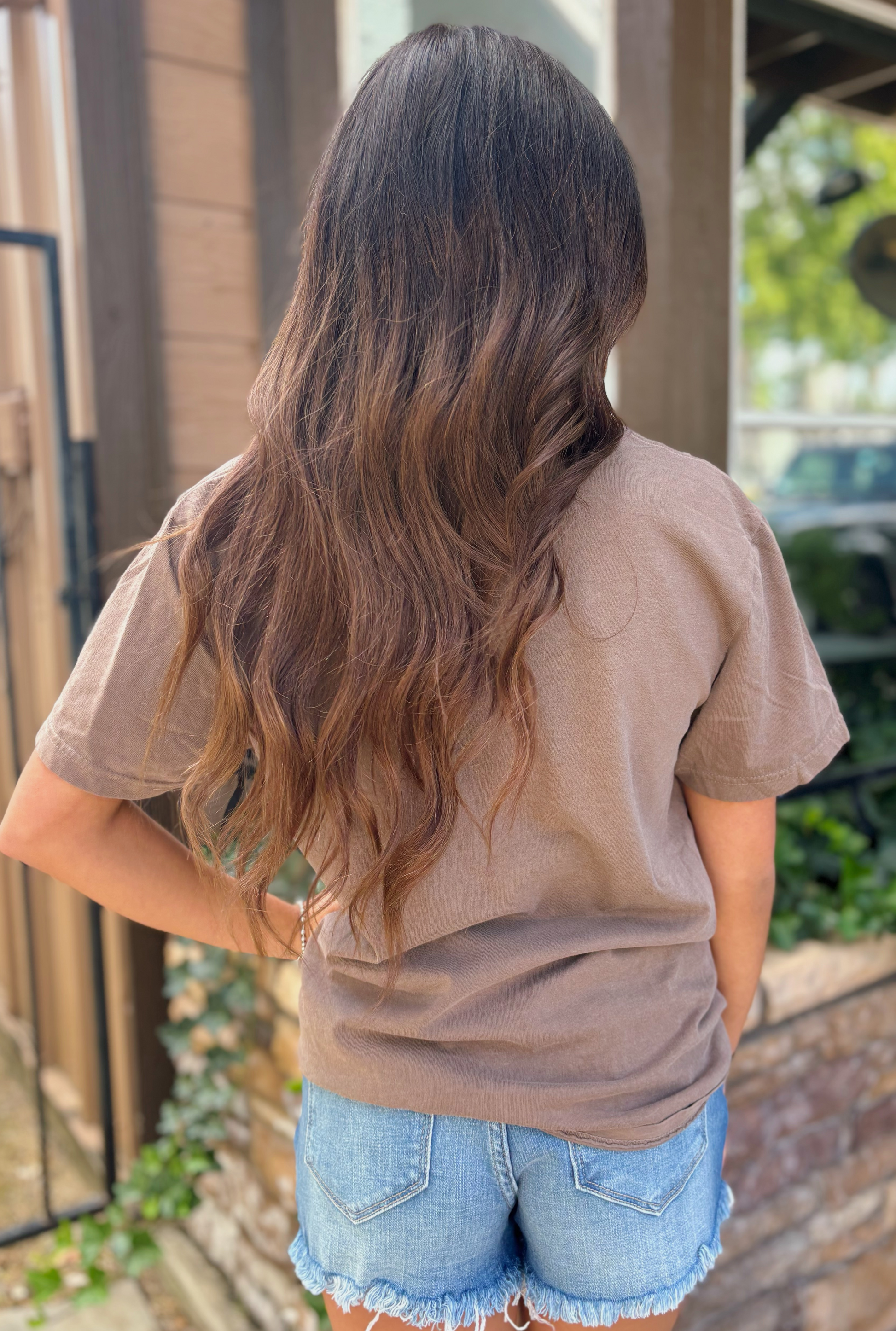 ESPRESSO WELL SHEEYIT GRAPHIC TEE