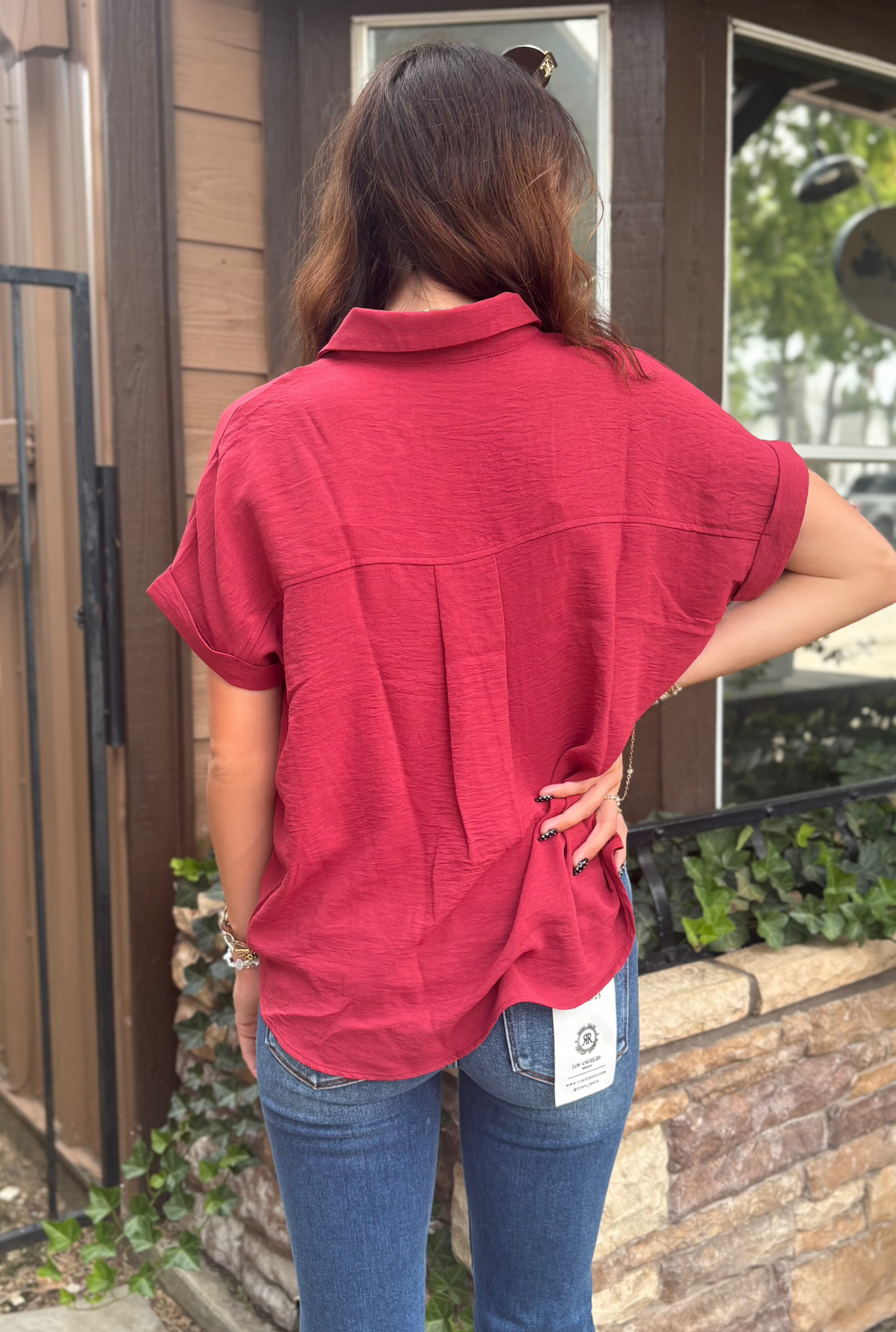 MAROON STAPLE TOP